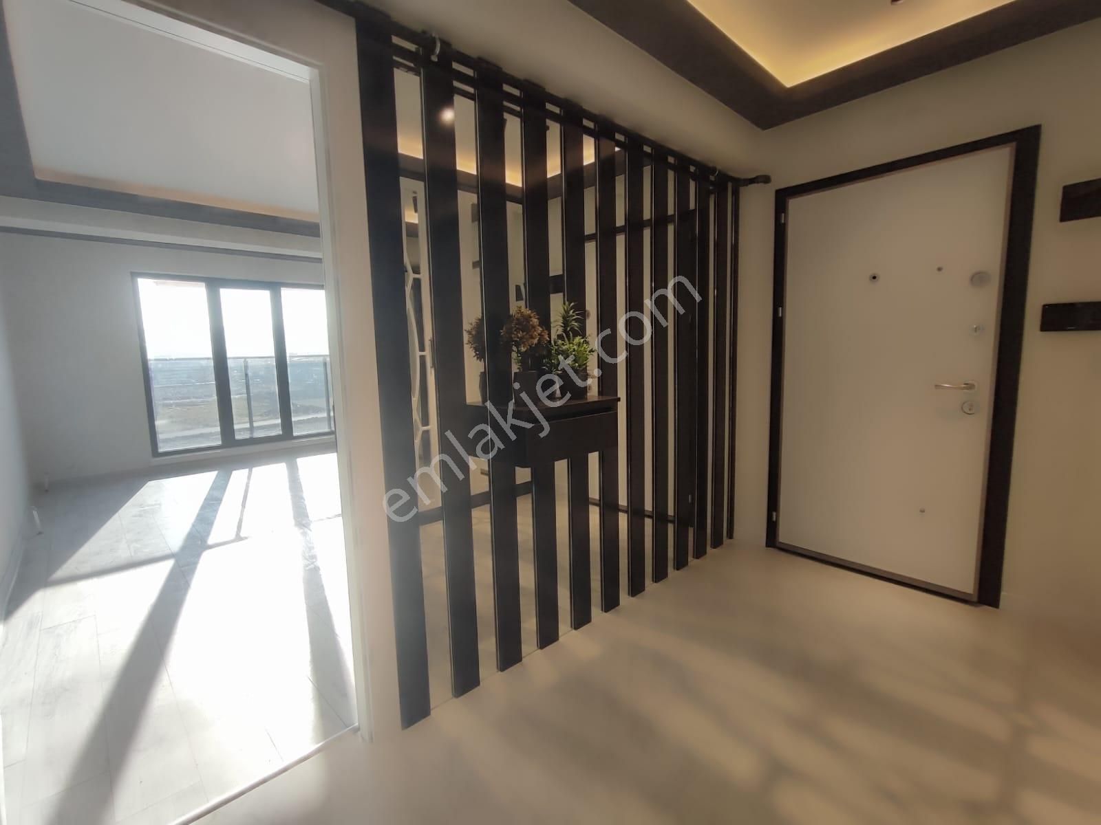 //bilici Gayrimenkul'den// İsçilik Harikası 2+1 Yapılı Konut**