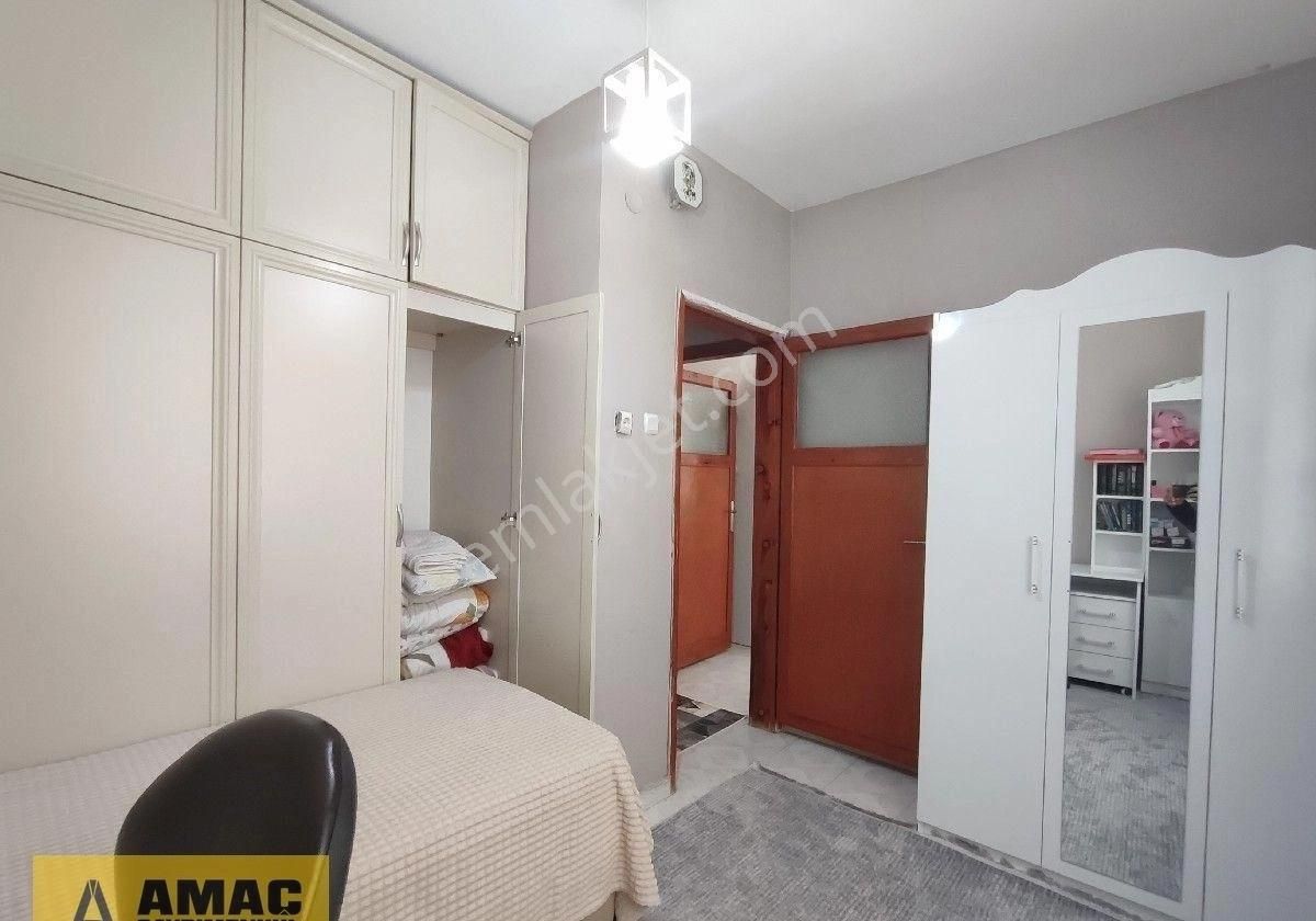 İsmetpaşa'da Kıyıboyuna Yürüme Mesafeli Altı Dükkan 3 Katlı Müstakil Ev - Görsel 10