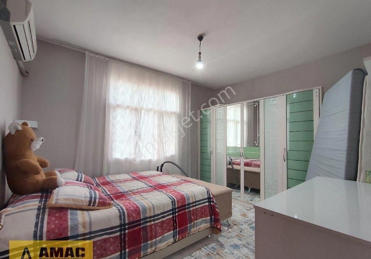 İsmetpaşa'da Kıyıboyuna Yürüme Mesafeli Altı Dükkan 3 Katlı Müstakil Ev - Görsel 28