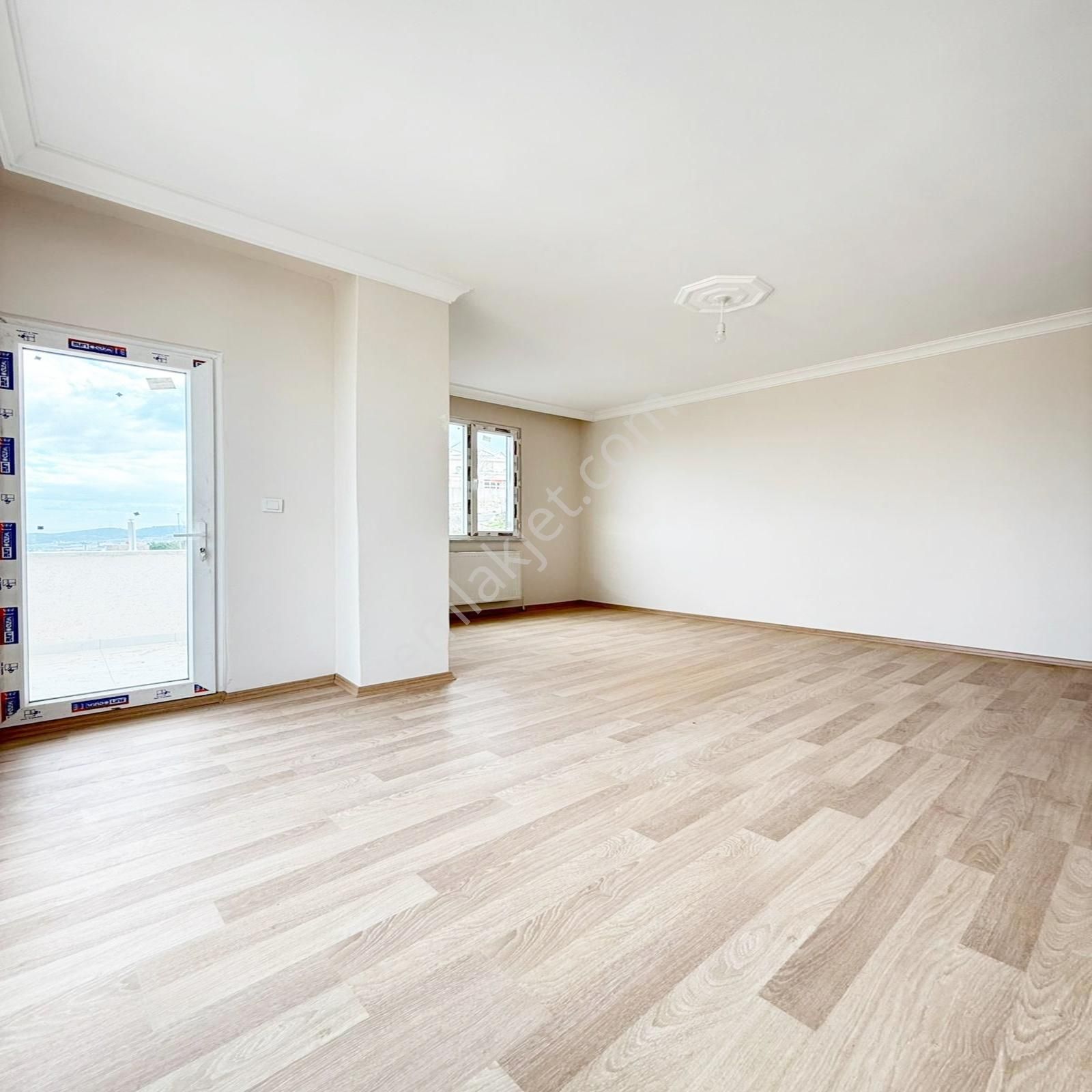 Çekmeköy Yapı Gayrimenkul'den Sancaktepede Oturuma Hazır 2+1 !! - Görsel 18