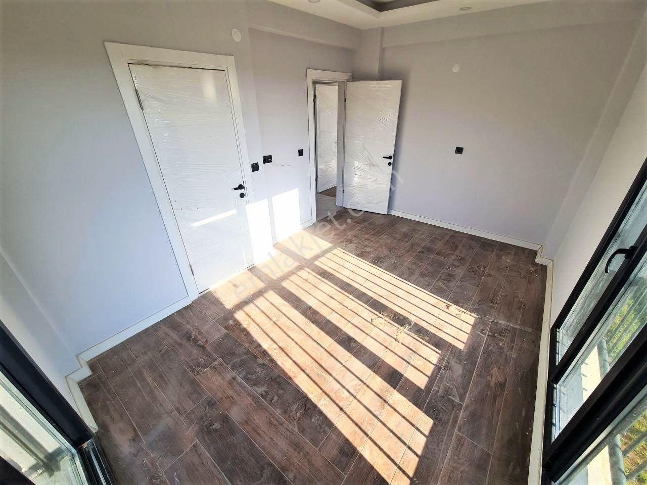 Gömeç Karaağaç Artur'da Aygül'den Tam Bağımsız Ayrı Mutfak Ebeveyn Banyolu Teraslı 3+1 Satılık Villa - Görsel 17