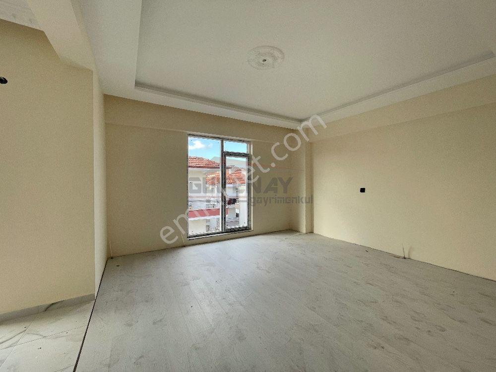 Güvenay - Çorum Gülabibey Gülüm Düğün Salonu Civarı 2+1 Satılık Daire