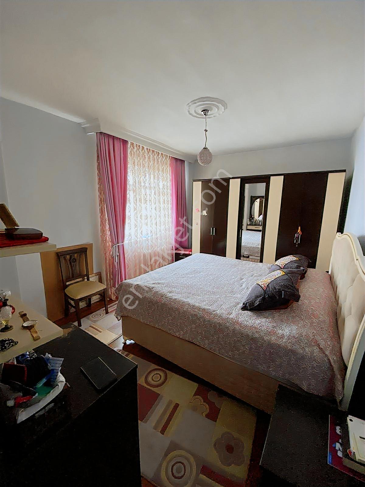 Bizim Emlaktan Salı Pazarı Yürüyüş Yolunda Bakımlı 3+1 Daire - Görsel 27