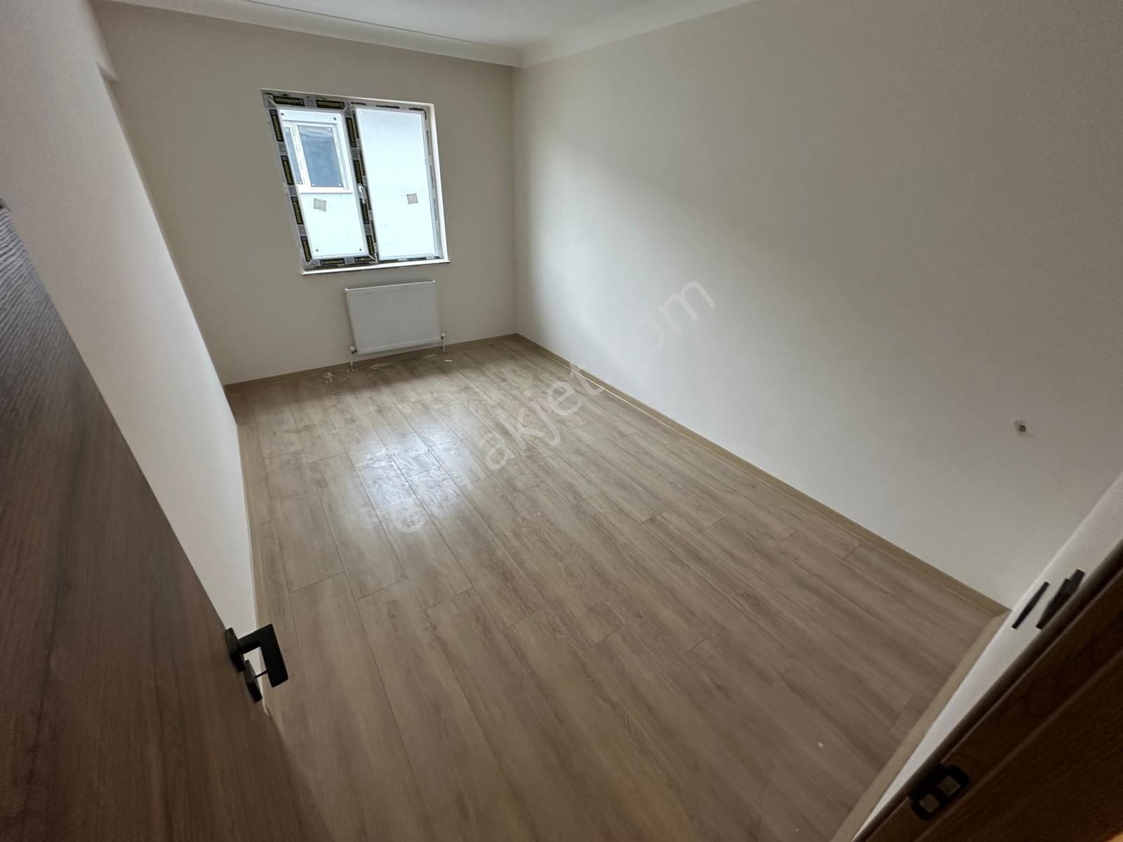 Yenikent Menderes'te A-z'ye Kadar Yapılı Olan Lüx Yapıda Satılık Daire - Görsel 16