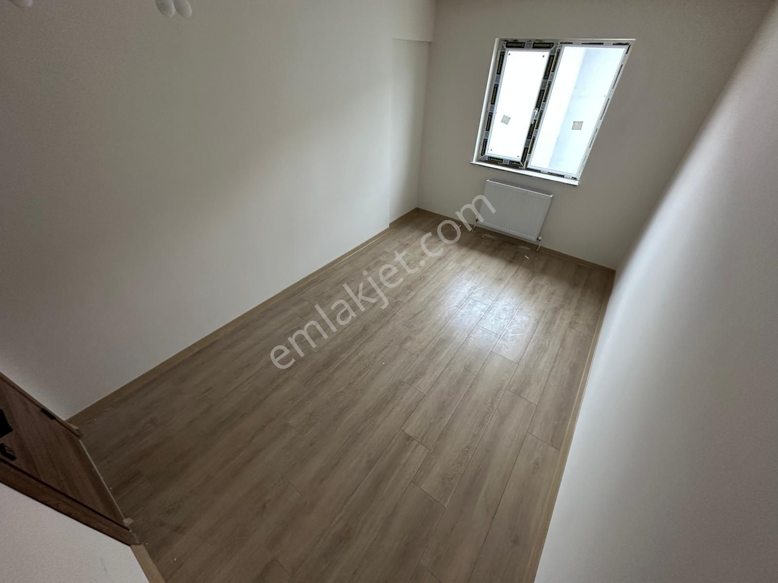 Yenikent Menderes'te A-z'ye Kadar Yapılı Olan Lüx Yapıda Satılık Daire - Görsel 18