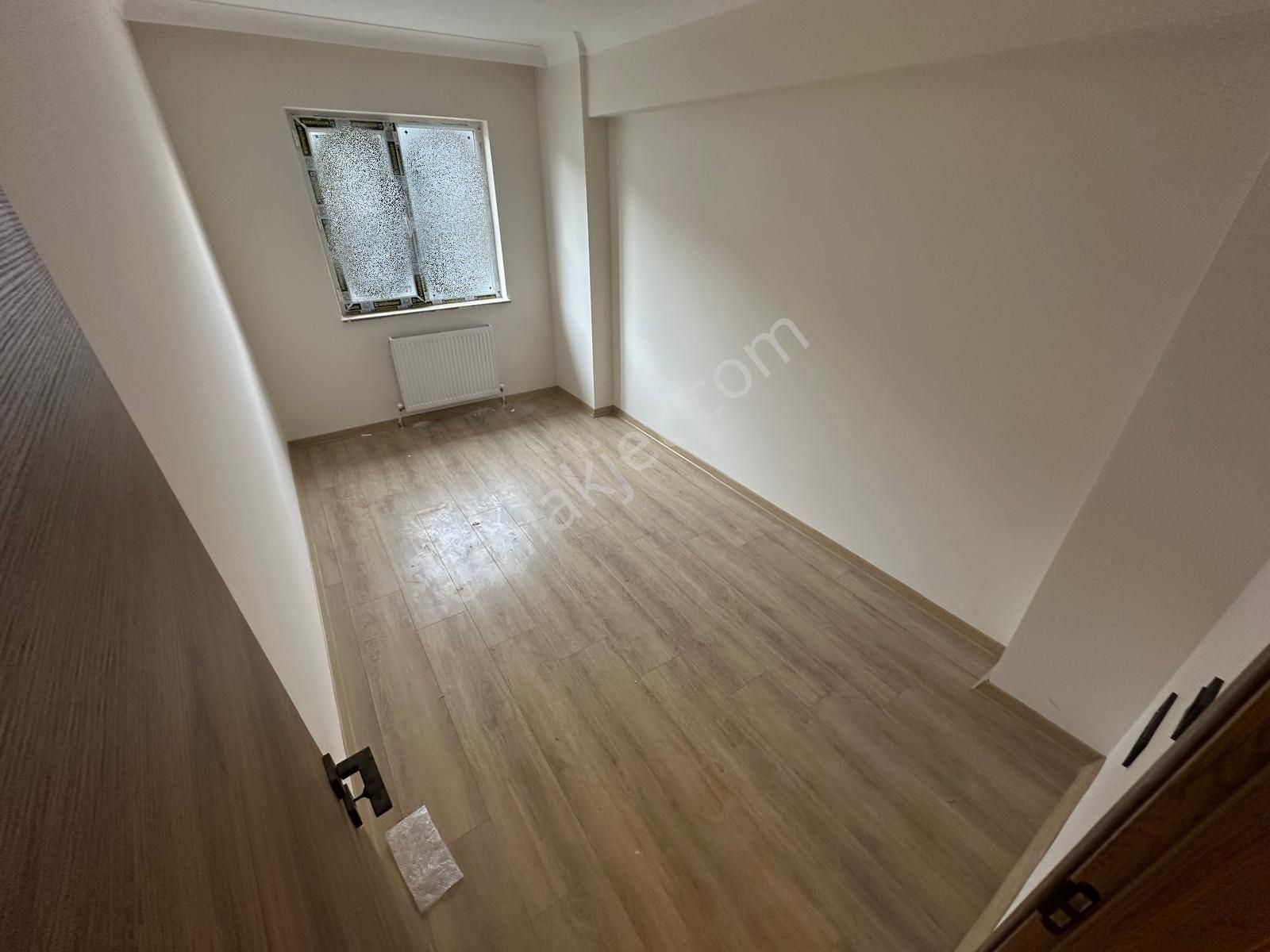 Yenikent Menderes'te A-z'ye Kadar Yapılı Olan Lüx Yapıda Satılık Daire - Görsel 21