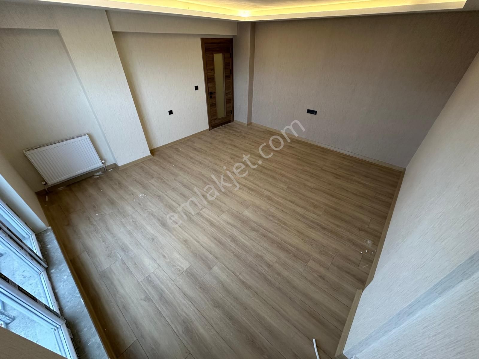 Yenikent Menderes'te A-z'ye Kadar Yapılı Olan Lüx Yapıda Satılık Daire - Görsel 9