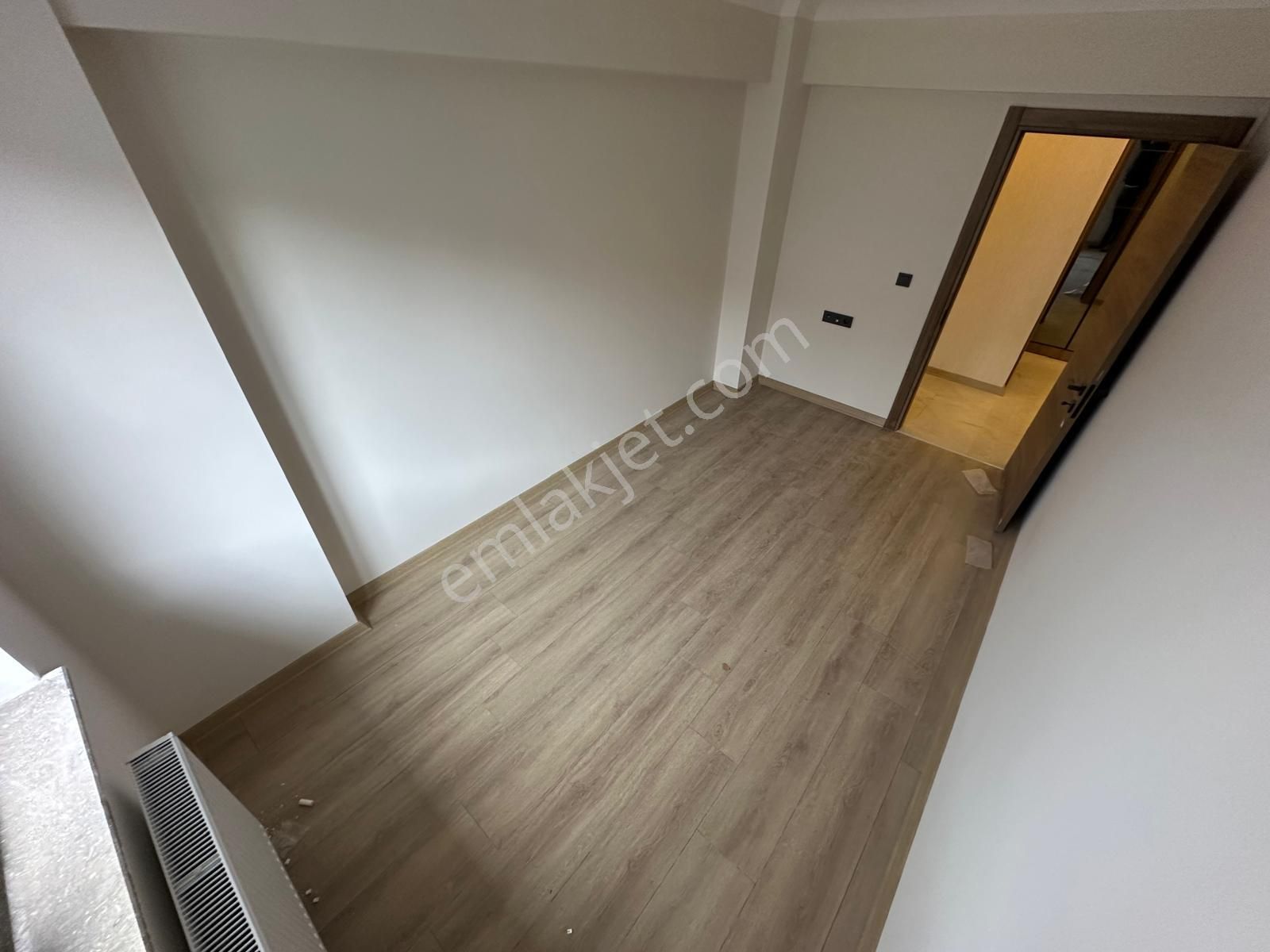 Yenikent Menderes'te A-z'ye Kadar Yapılı Olan Lüx Yapıda Satılık Daire - Görsel 22