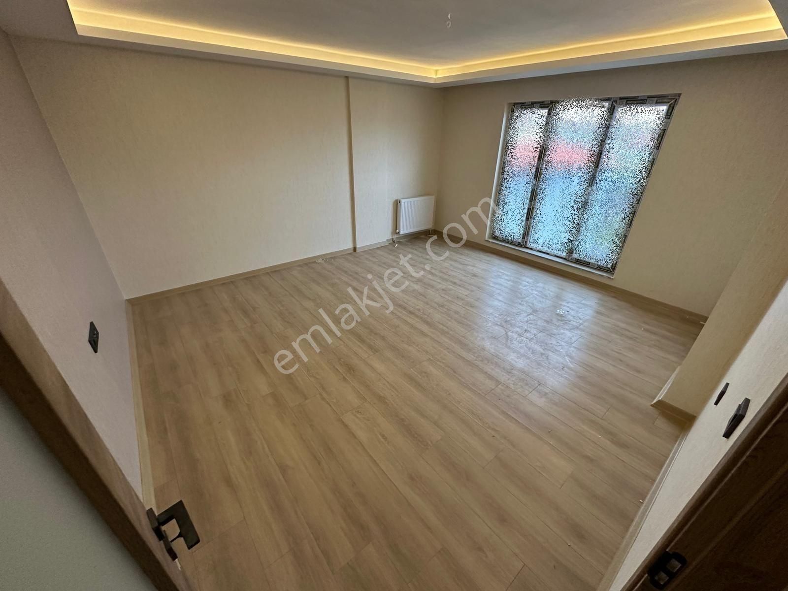 Yenikent Menderes'te A-z'ye Kadar Yapılı Olan Lüx Yapıda Satılık Daire - Görsel 10