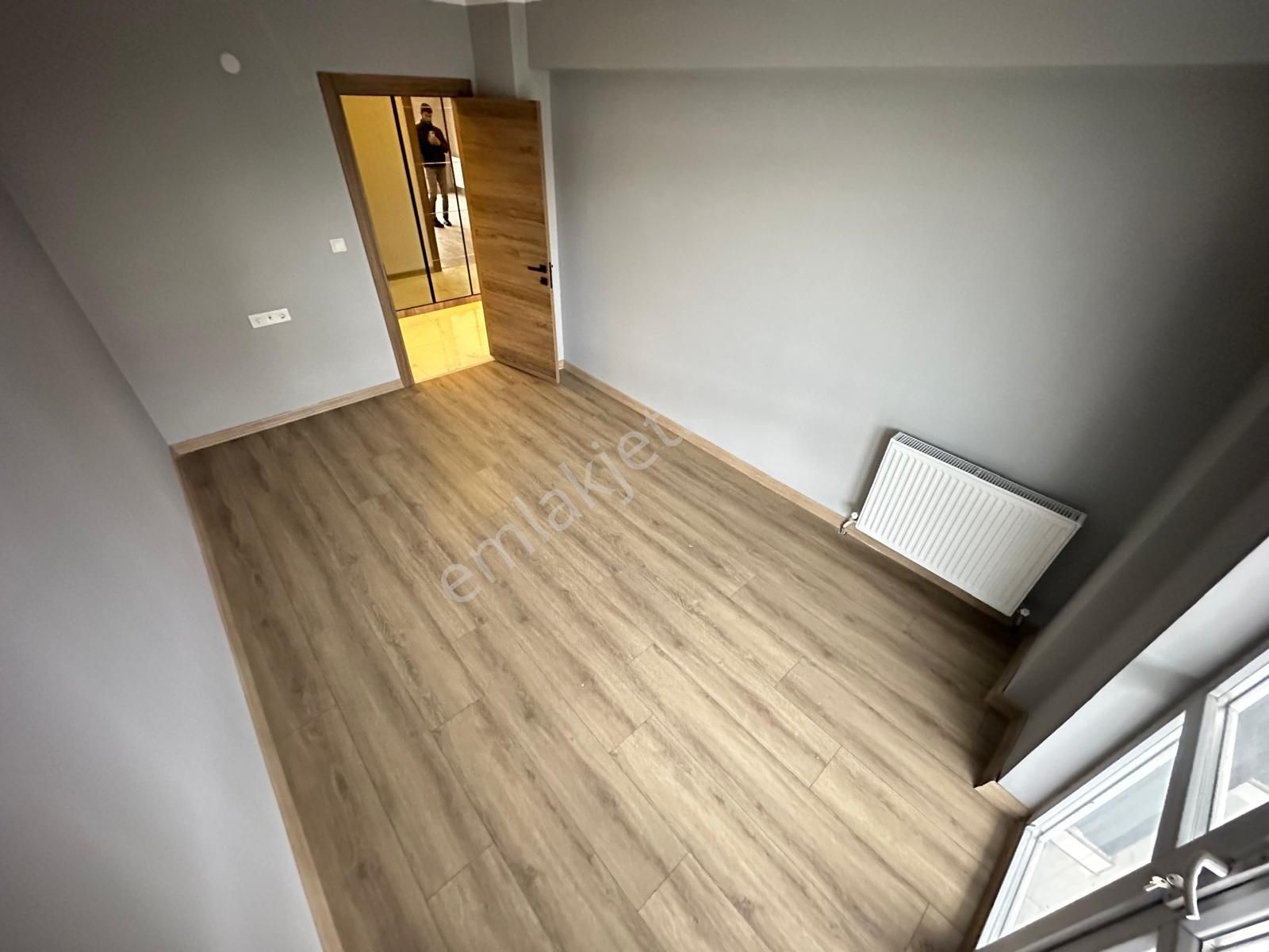 Menderes Mh.de Mevlana Caddesine Cephe Lüx Yapılı Satılık Daire - Görsel 21