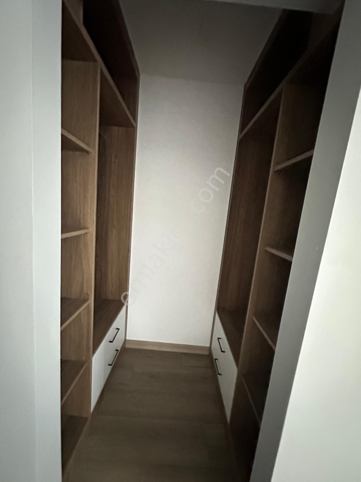 Menderes Mh.de Mevlana Caddesine Cephe Lüx Yapılı Satılık Daire - Görsel 19