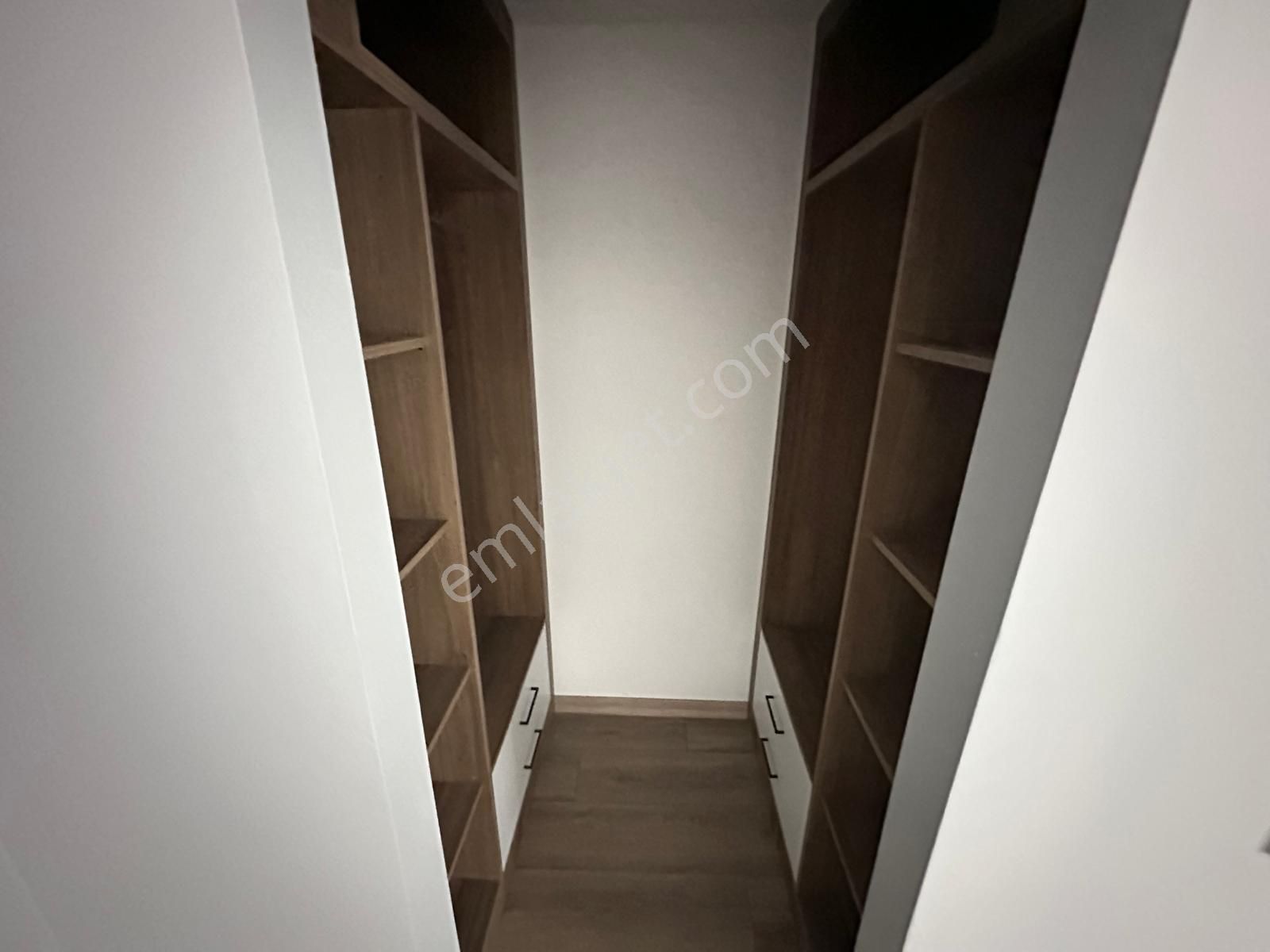 Menderes Mh.de Mevlana Caddesine Cephe Lüx Yapılı Satılık Daire - Görsel 18