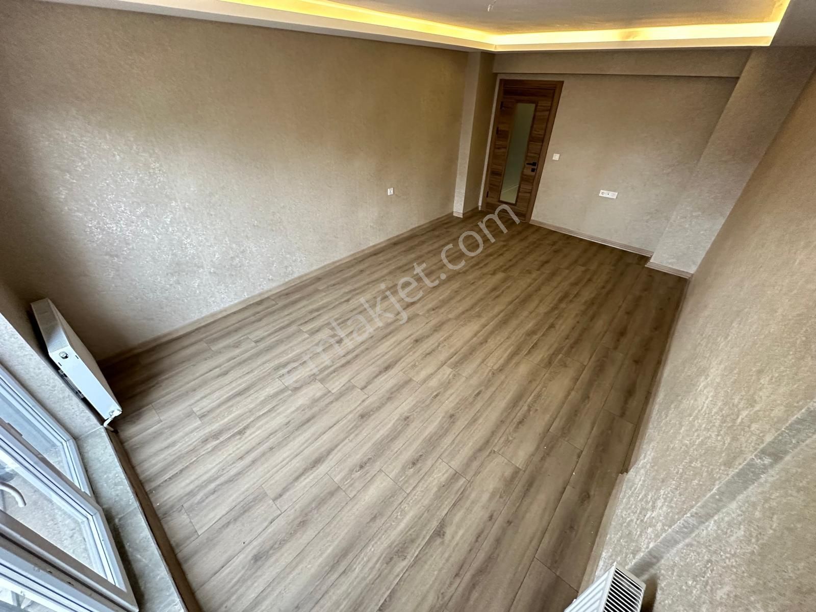 Menderes Mh.de Mevlana Caddesine Cephe Lüx Yapılı Satılık Daire - Görsel 10