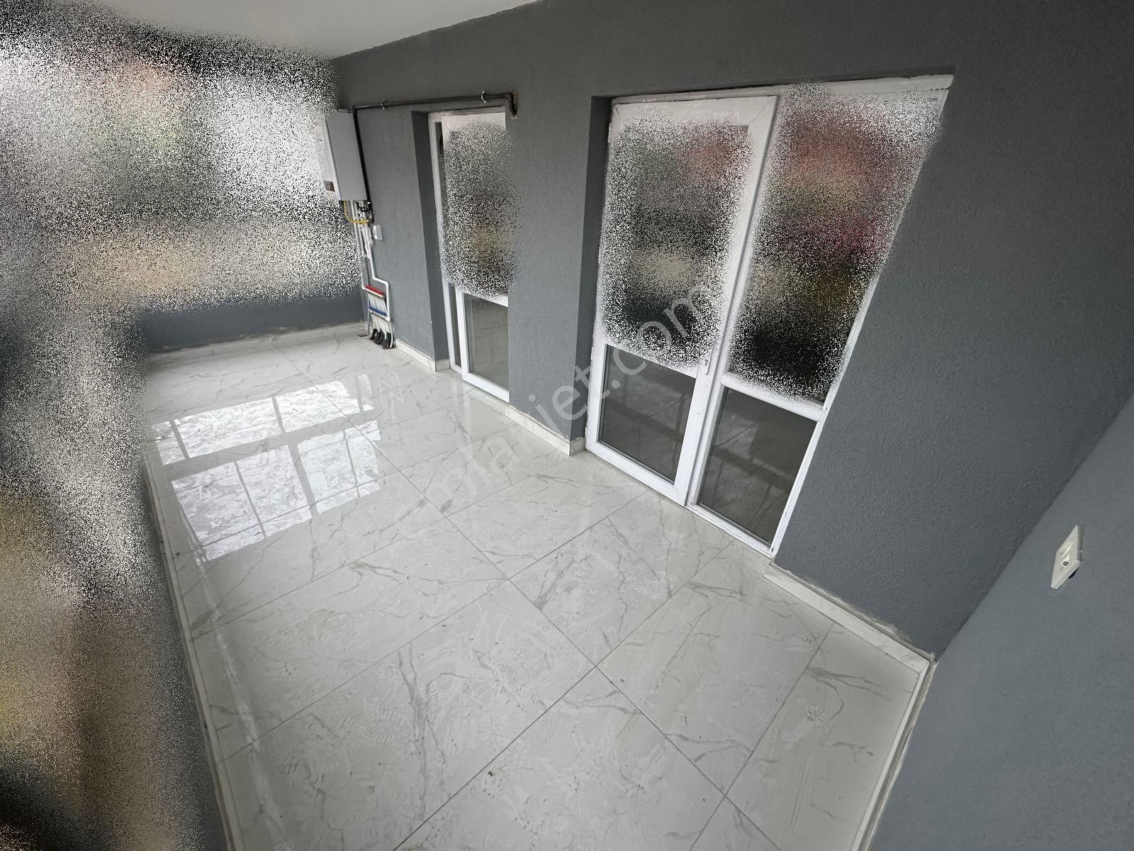 Menderes Mh.de Mevlana Caddesine Cephe Lüx Yapılı Satılık Daire - Görsel 8