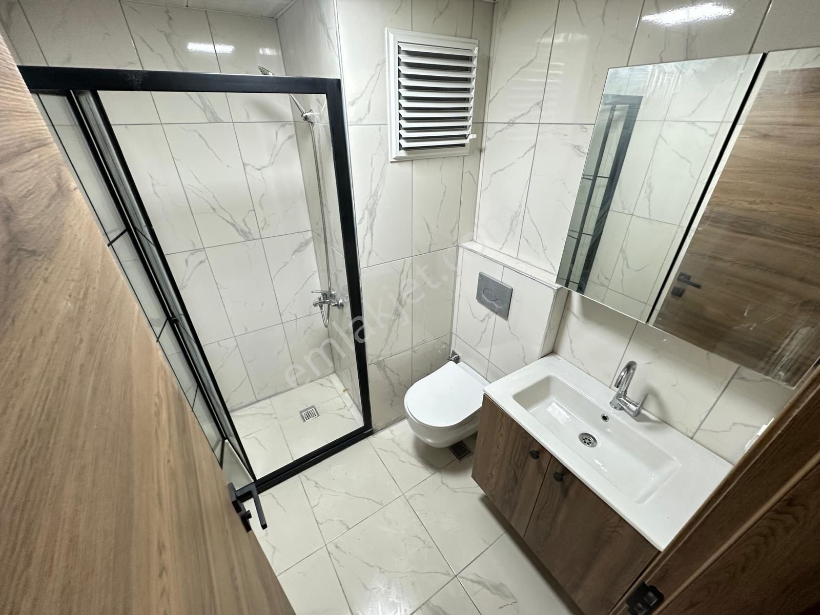 Menderes Mh.de Mevlana Caddesine Cephe Lüx Yapılı Satılık Daire - Görsel 35