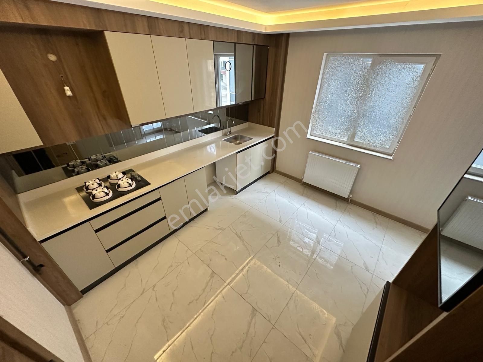 Menderesin Tam Kalbinde Olan 4+1 Ultra Lüx Yapılı Satılık Daire - Görsel 3