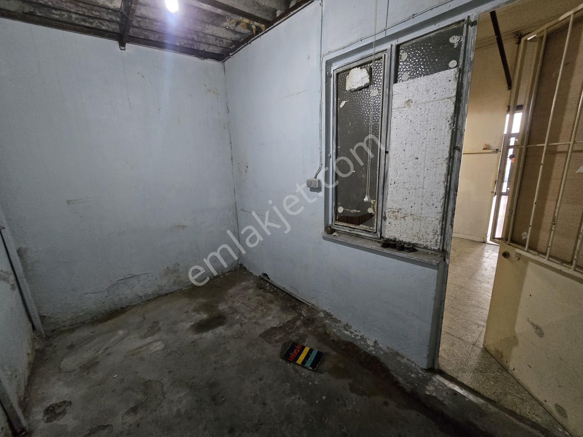 Karşıyaka'da Suzan Divrik Meslek Lisesi Yanı 45m² Kiralık Dükkan - Görsel 6
