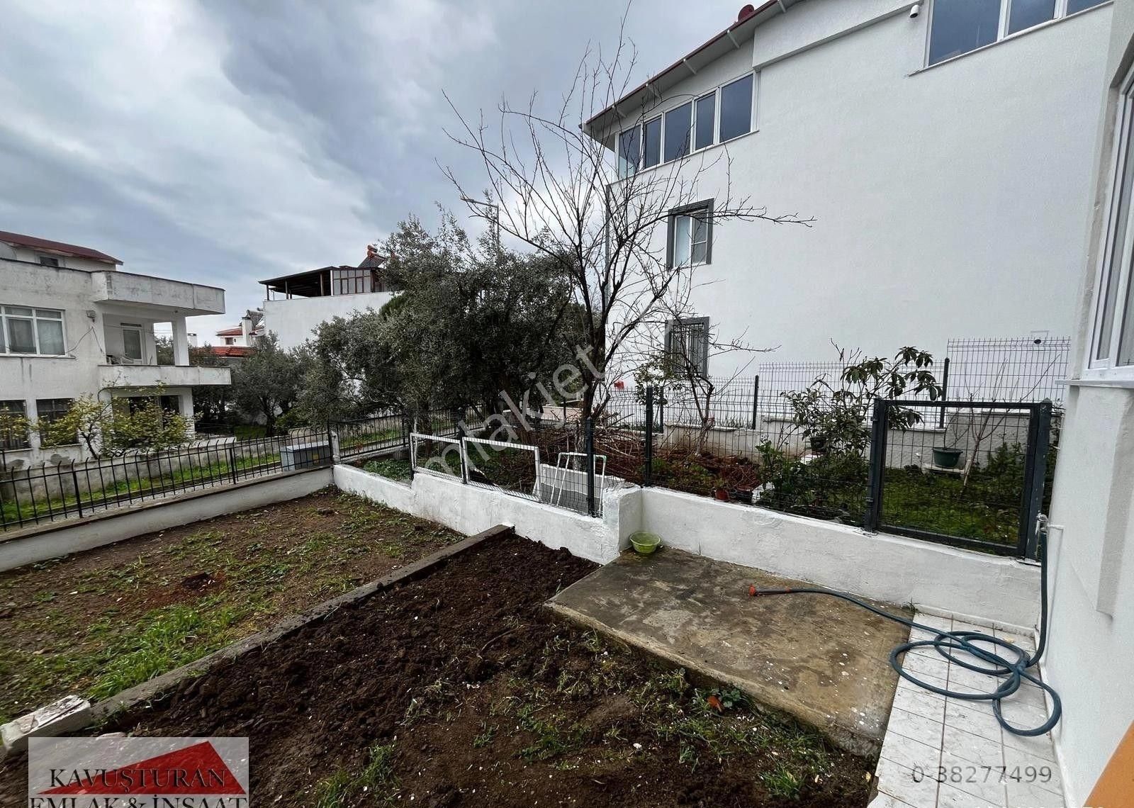 Kavuşturan Emlak'tan Güre İskelede Kiralık 5+2 Villa - Görsel 27