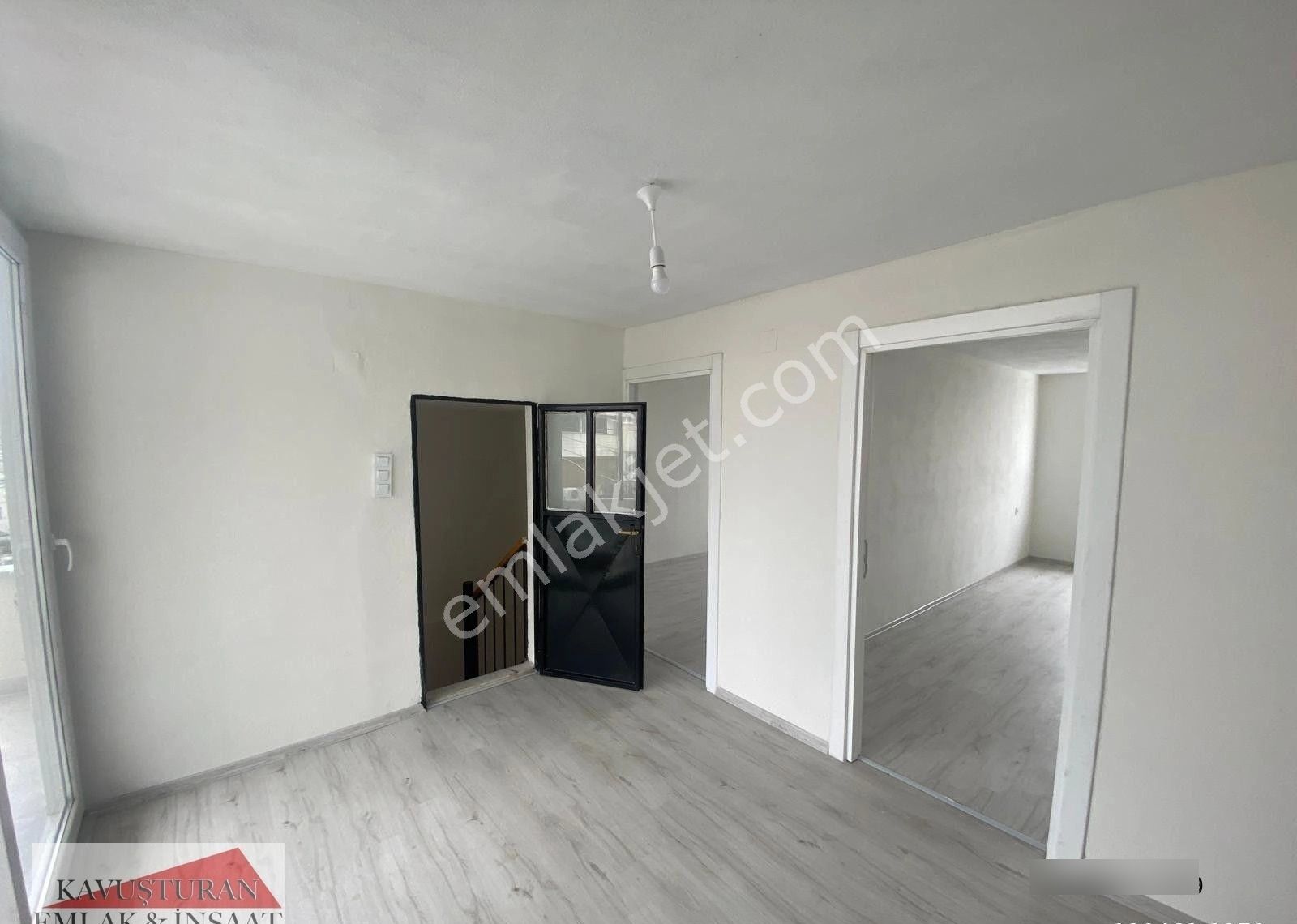 Kavuşturan Emlak'tan Güre İskelede Kiralık 5+2 Villa - Görsel 12