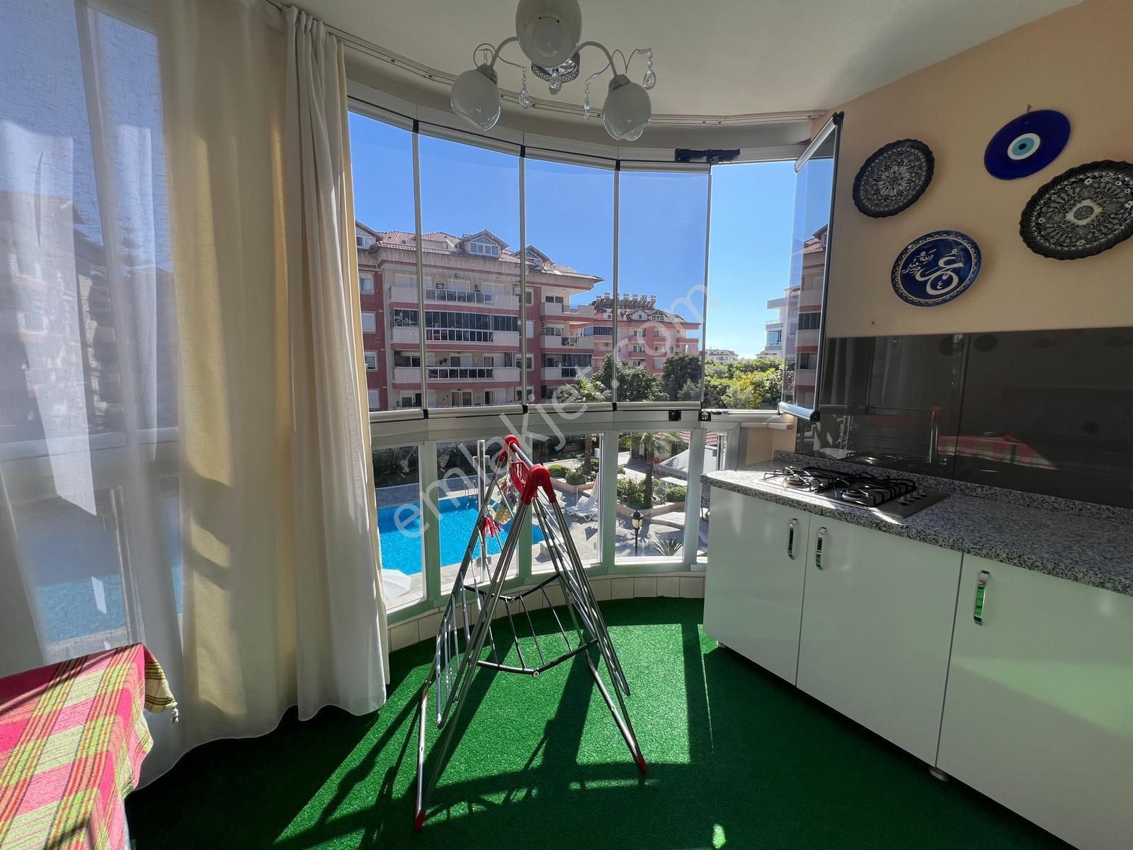 Oba Mahallesi Site İçinde Geniş 2+1 Ebeveyn Banyolu Satılık - Görsel 2