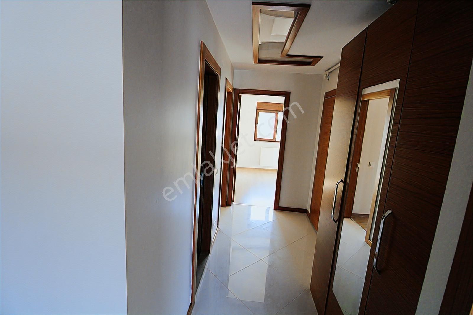 Gülyaka Mahallesi'nde 3+1 Lüx Kiralık Daire Turyap'tan - Görsel 21