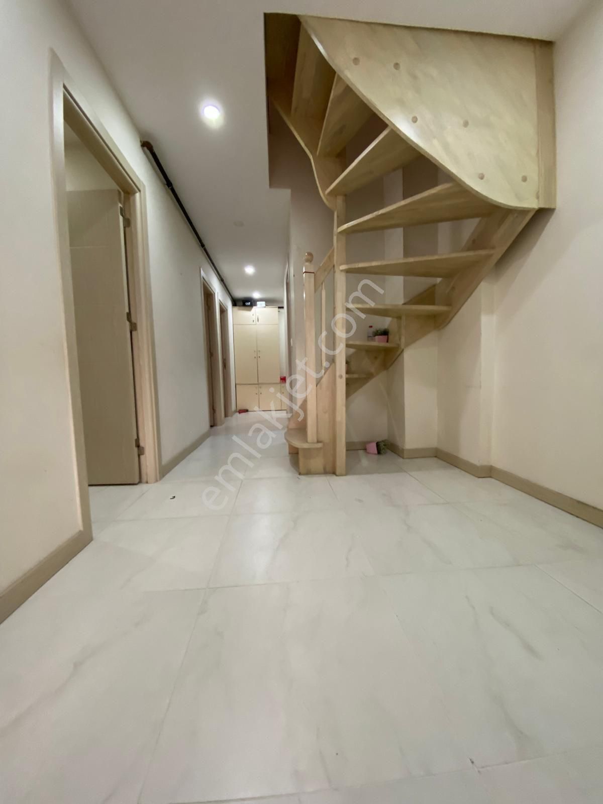 Kavaklı'da Kiralık 4+2 Dubleks - Görsel 6