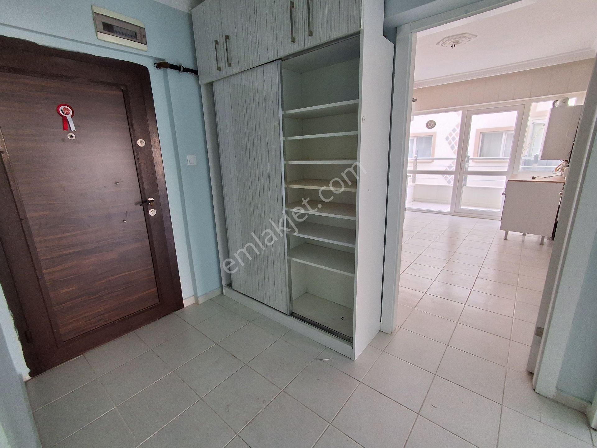H.gazi Göbek Pazar Arkası 1.kat 3+1 Asansörlü Kök Tapu Kombi Petek Duşakabin Vestiyer Full - Görsel 29
