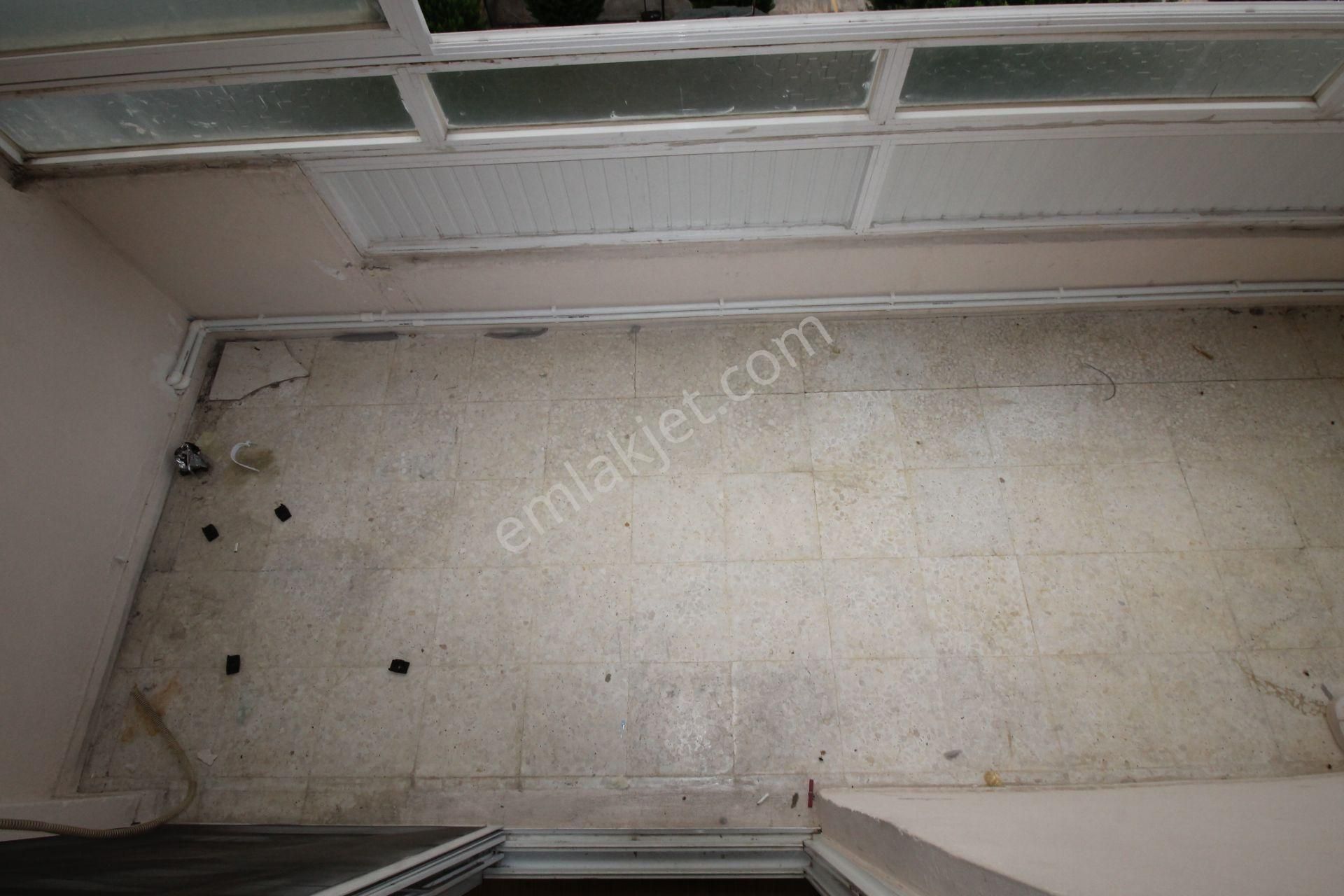 Retro’dan Üniversite Caddesi Üzerinde Site İçi Doğalgazlı Kiralık 3+1 - Görsel 17