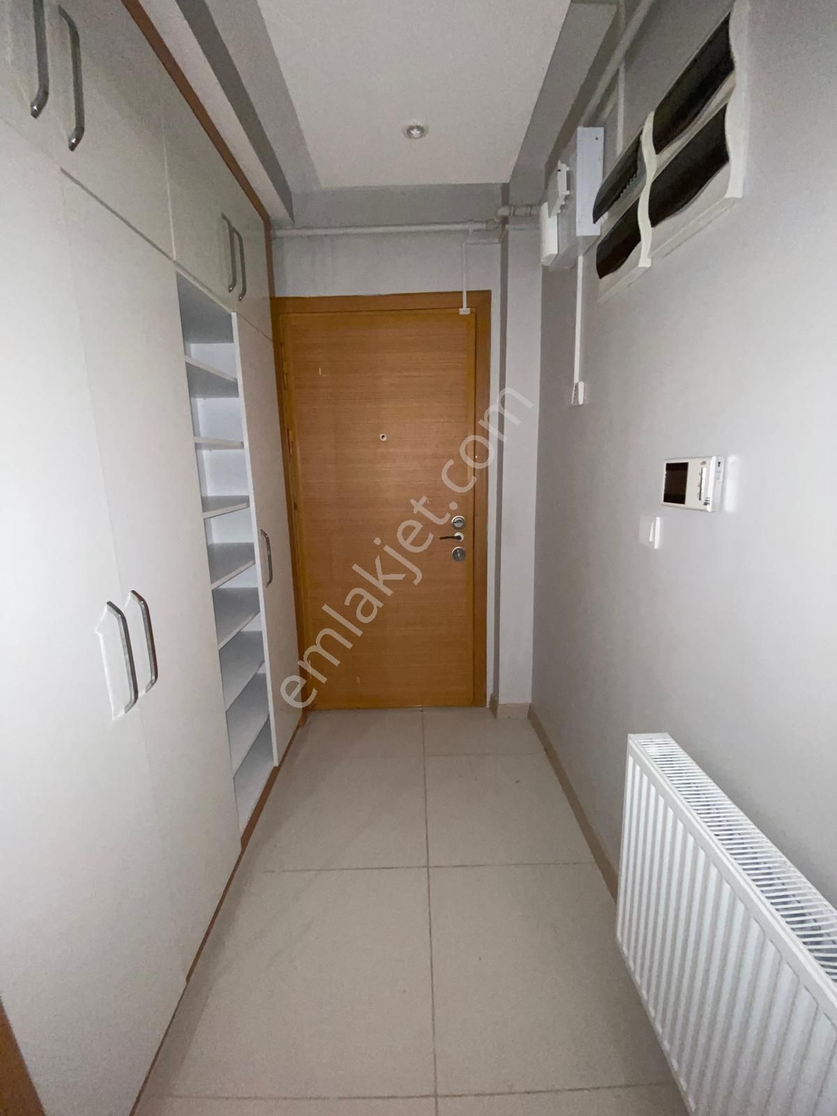 Kavaklı'da Site İçinde Kiralık 2+1 - Görsel 16