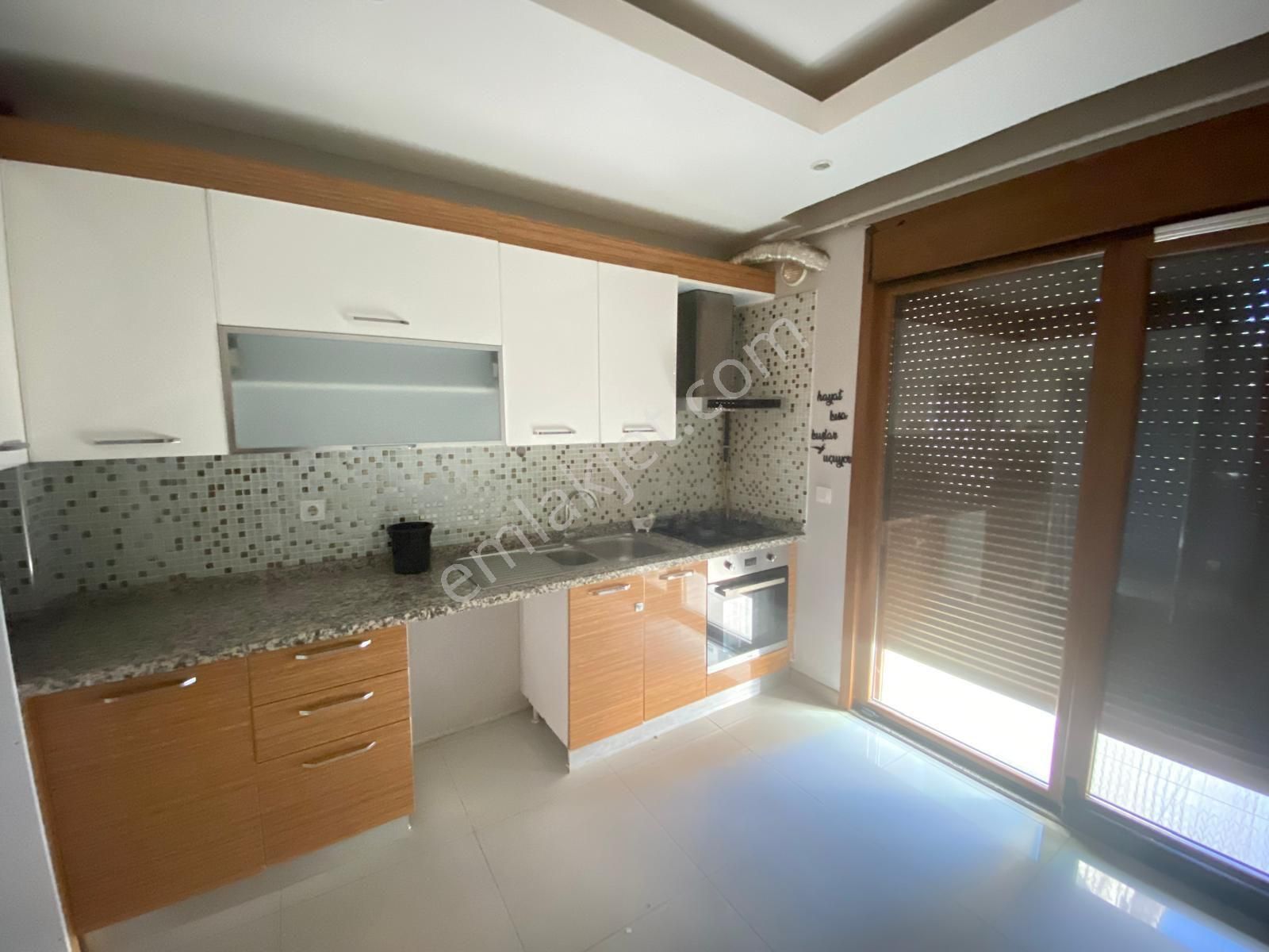 Kavaklı'da Site İçinde Kiralık 2+1 - Görsel 13