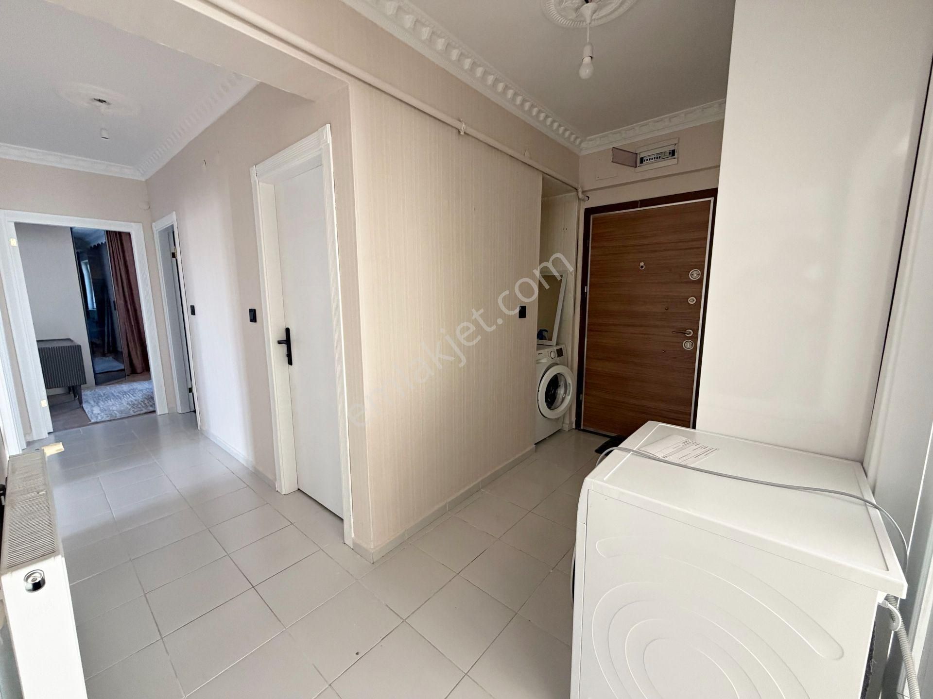 Cihandan Seval Caddesi Paralelinde Manzaralı Güney Cephe 3+1 - Görsel 26