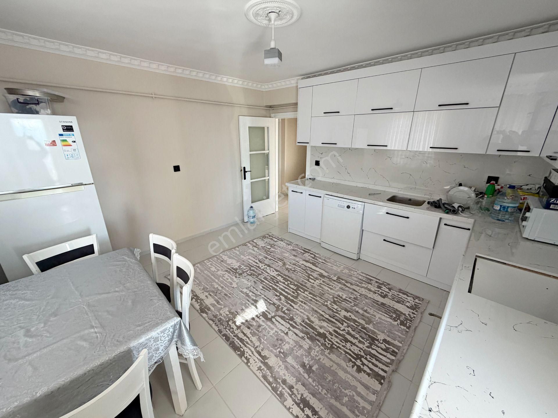 Cihandan Seval Caddesi Paralelinde Manzaralı Güney Cephe 3+1 - Görsel 5