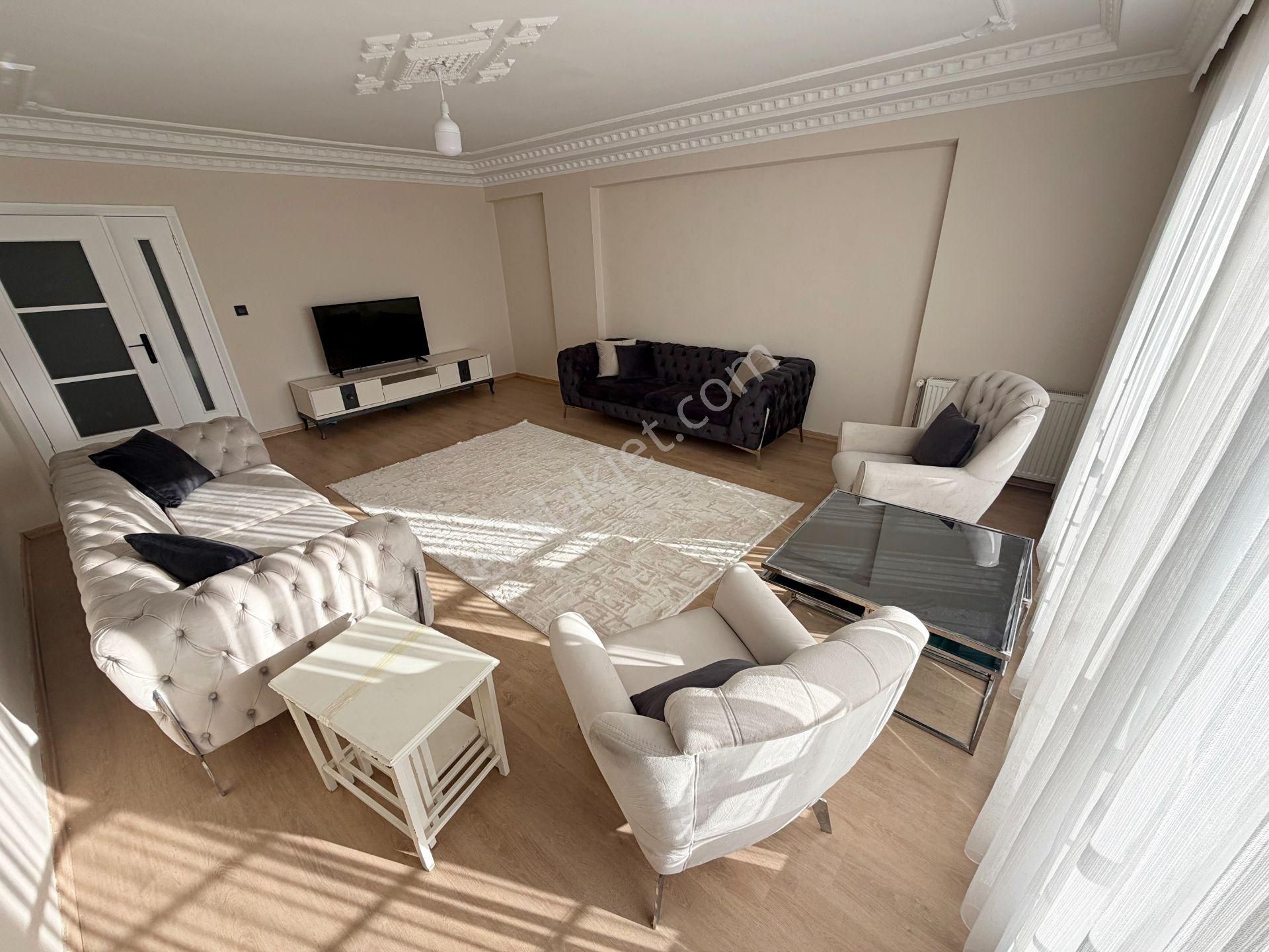 Cihandan Seval Caddesi Paralelinde Manzaralı Güney Cephe 3+1 - Görsel 13