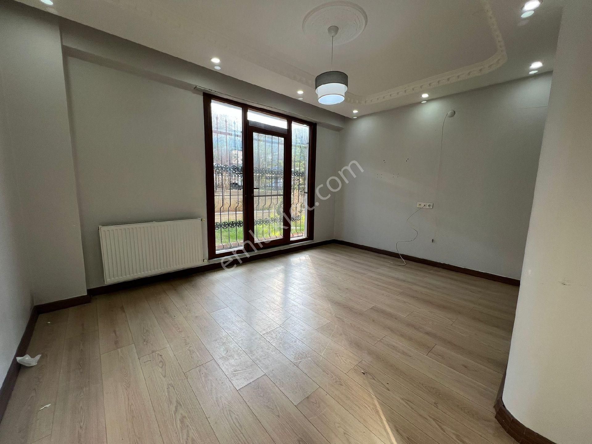 Beylikdüzü Kavaklı Merkezde 2+1 Giriş Kat Bahçe Kullanımı Kiralık - Görsel 17