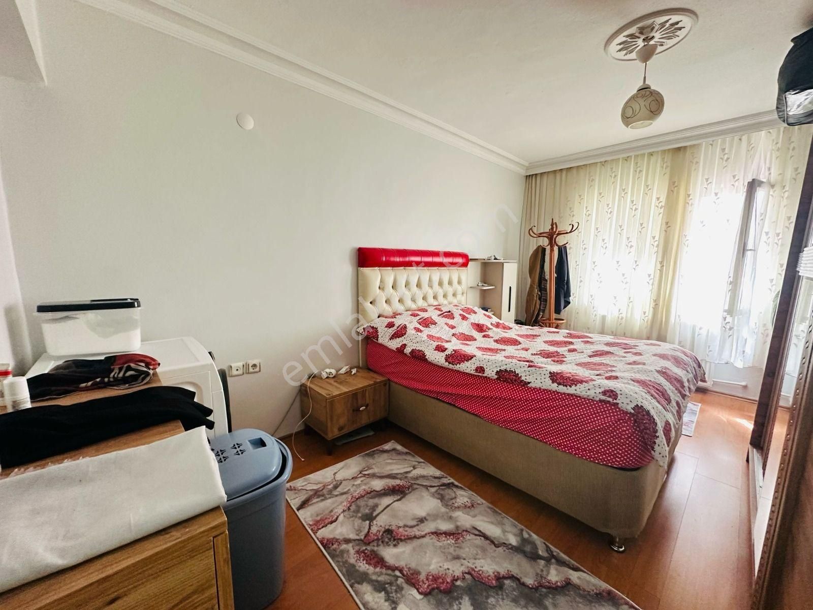 Karapürçek'te Kedili Villa Yakınında 3+1 Ara Katta Satılık Daire !! - Görsel 10