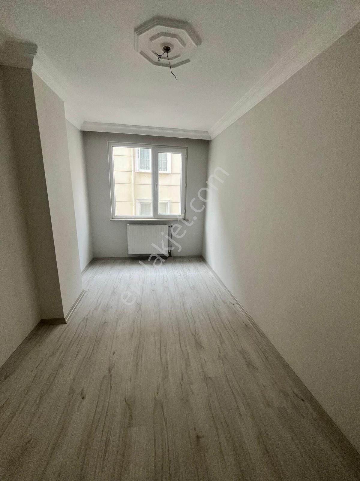 Nm Gayrimenkul'den Çorlu Muhutin Mah. Satılık 3+1 Fırsat Daire - Görsel 11
