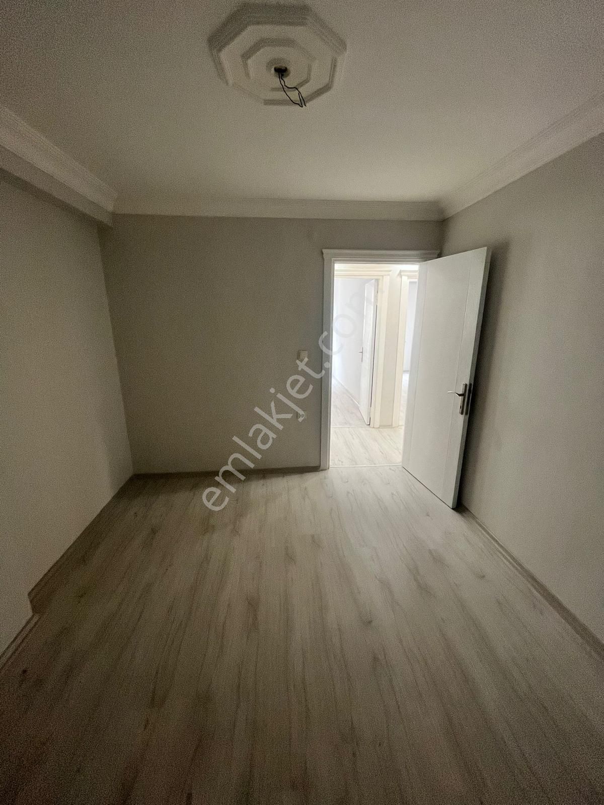 Nm Gayrimenkul'den Çorlu Muhutin Mah. Satılık 3+1 Fırsat Daire - Görsel 15