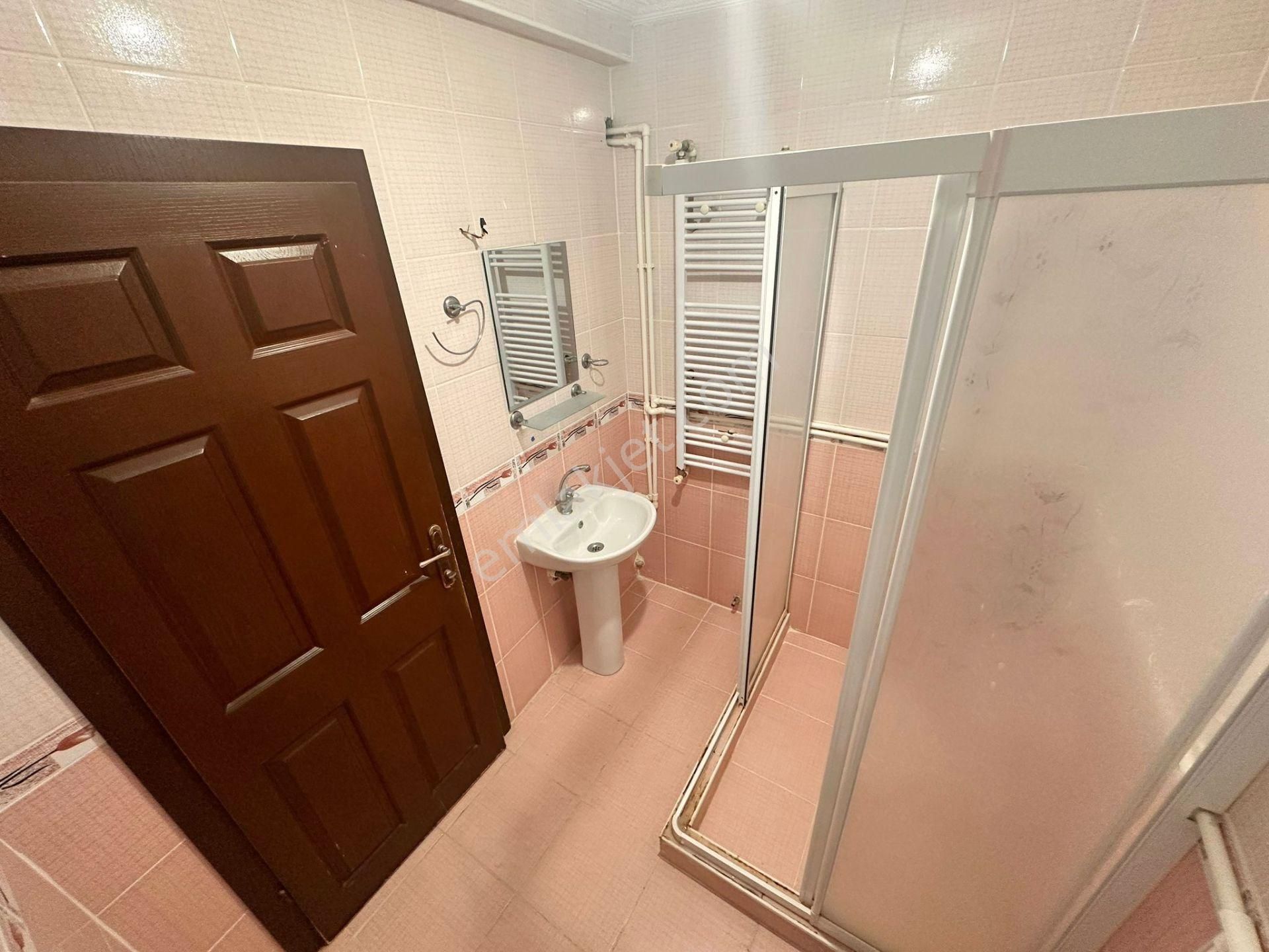 Şafak'tan 19 Mayıs'ta 3+1 Kat Konumlu Güney Cephe Geniş Acil - Görsel 25