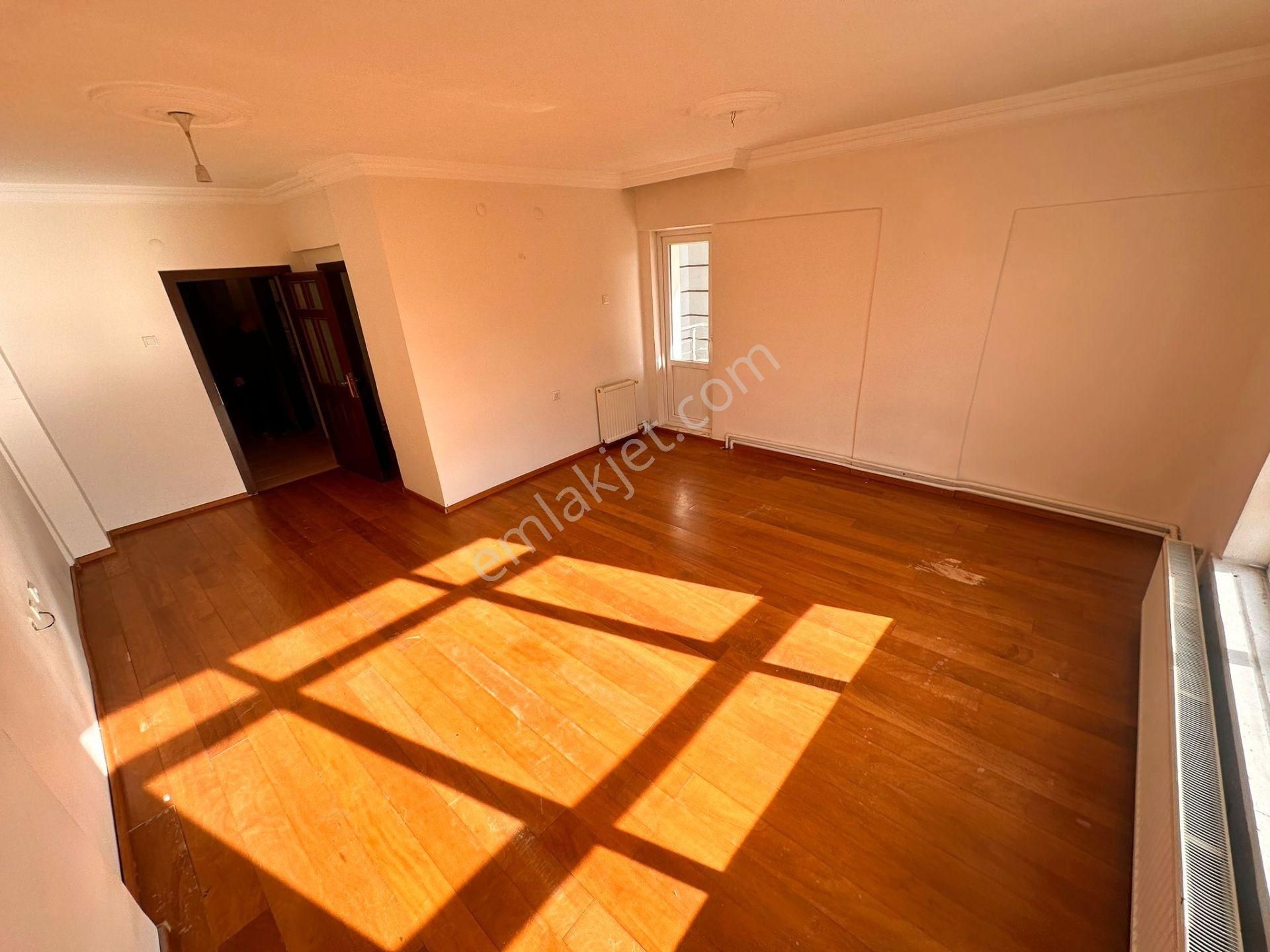 Şafak'tan 19 Mayıs'ta 3+1 Kat Konumlu Güney Cephe Geniş Acil - Görsel 10