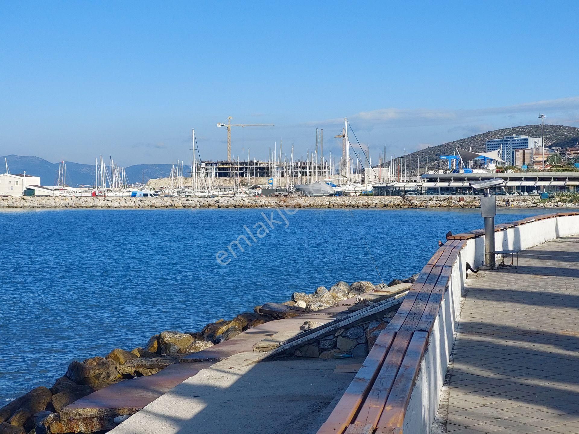 Kuşadası Marina'ya 150 Mt Deniz Manzaralı 2+1 Kiralık Daire - Görsel 28
