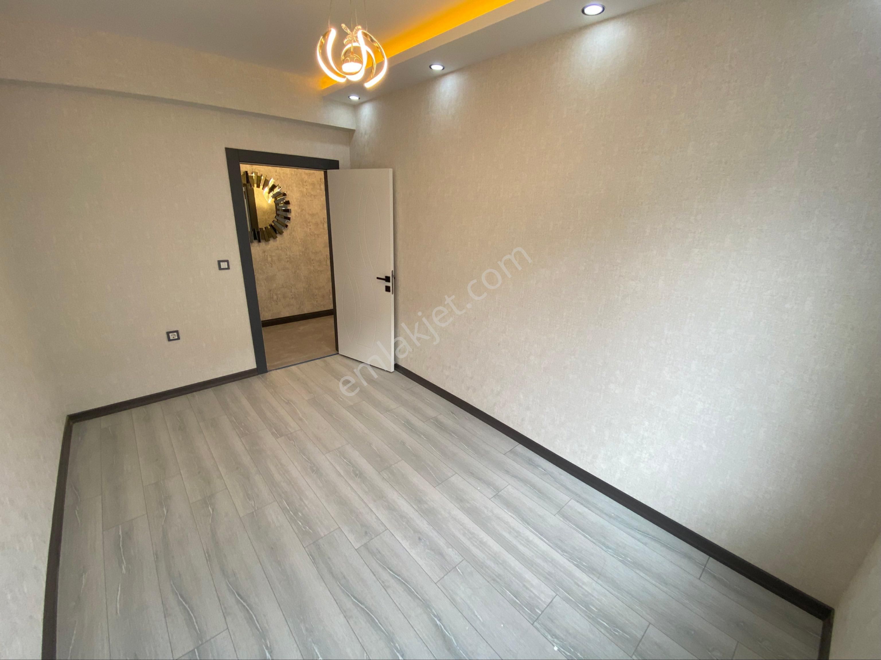 Keçiören Karakaya'da Ultra Lüks Masrafsız Satılık Teras Balkonlu 0 Daire - Görsel 17