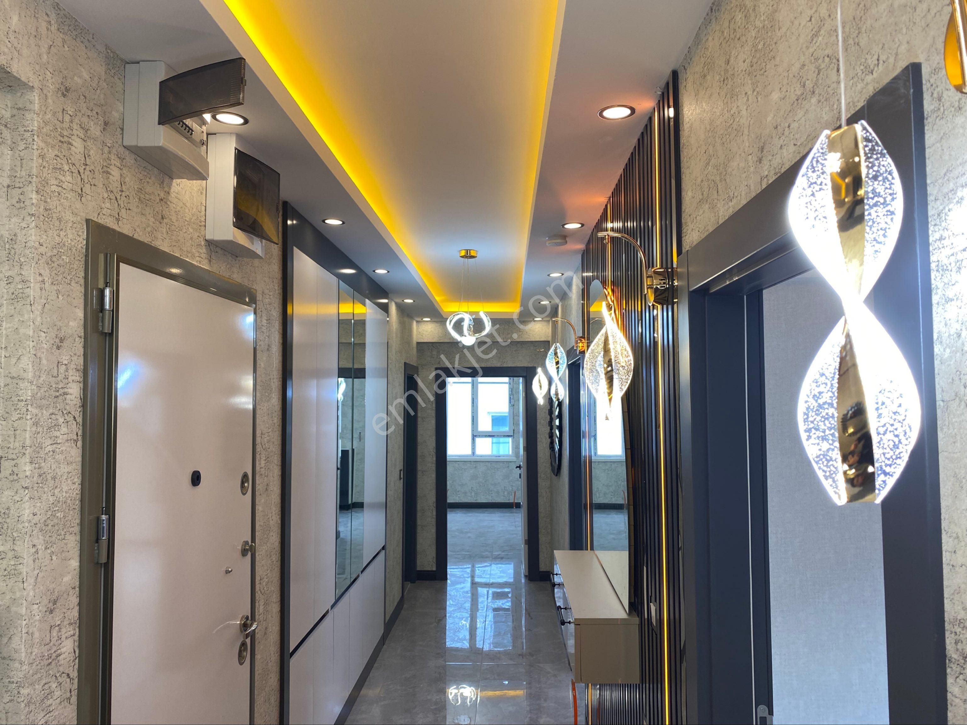 Keçiören Karakaya'da Ultra Lüks Masrafsız Satılık Teras Balkonlu 0 Daire - Görsel 24