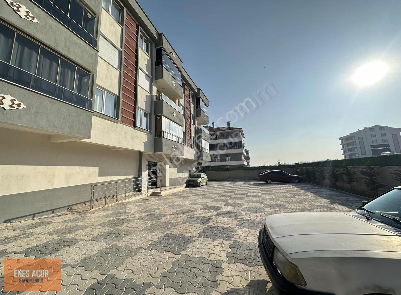 Enes Acur' Dan Selahattin Eyyübi Mah. 2+1 Sıfır Son Kat Daire !