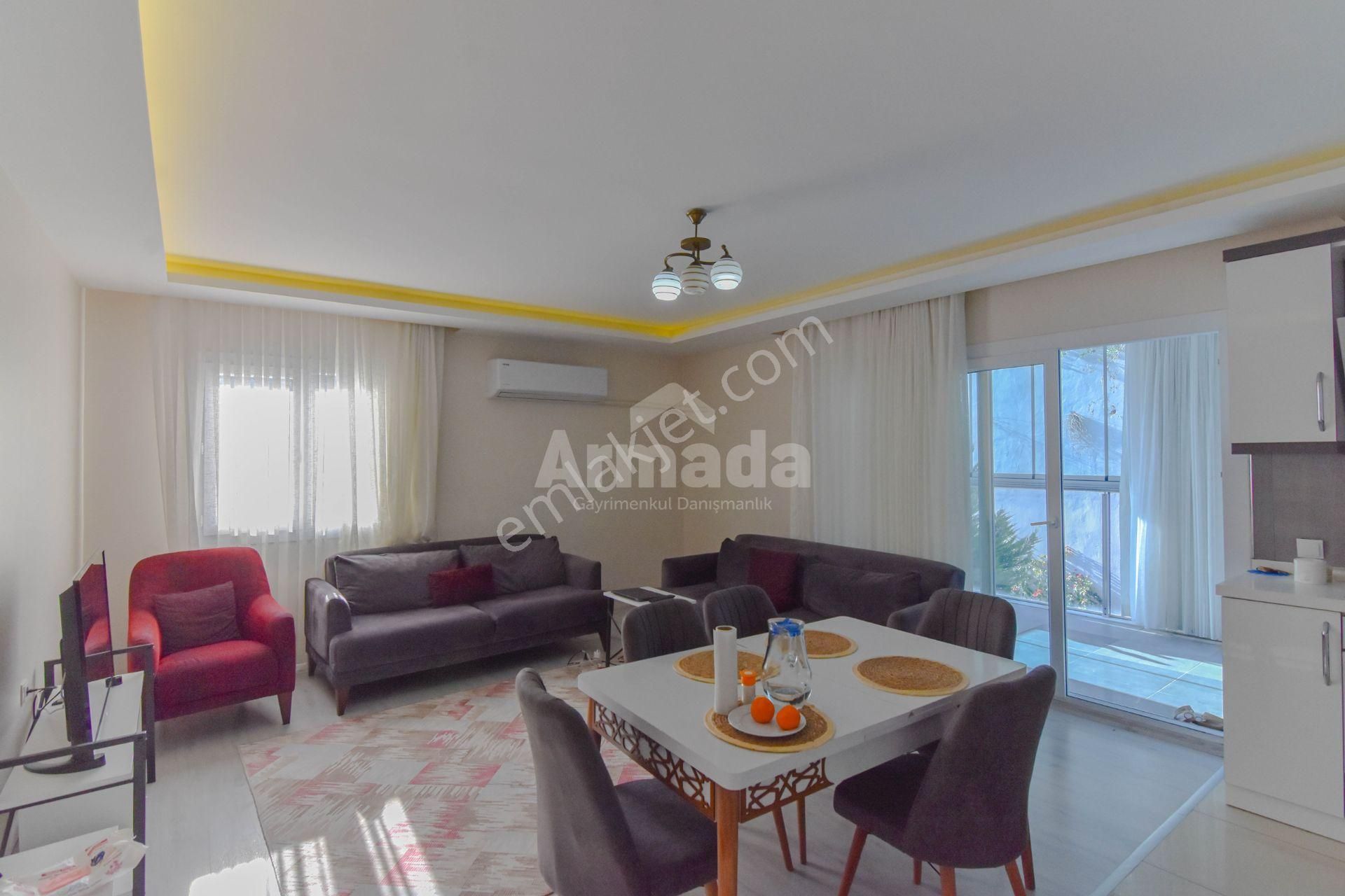 Kuşadası Kadınlar Denizi'nde Çift Cepheli/çift Balkonlu 2+1 - Görsel 6