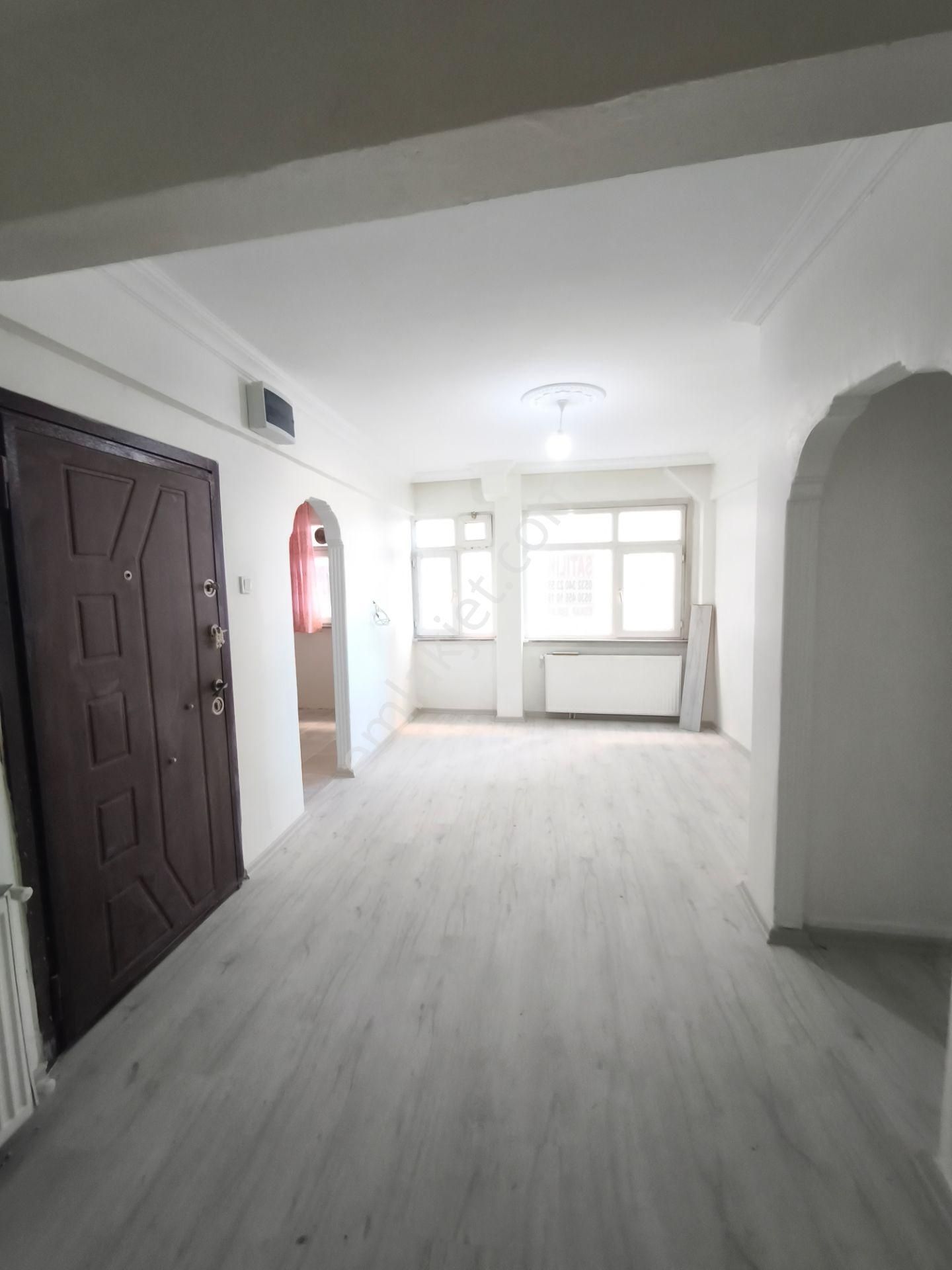 Fatih Ayvansaray Mh 1+1 / 65m2 / Düz Giriş / Masrafsız / Metrobüse 10 Dk - Görsel 4