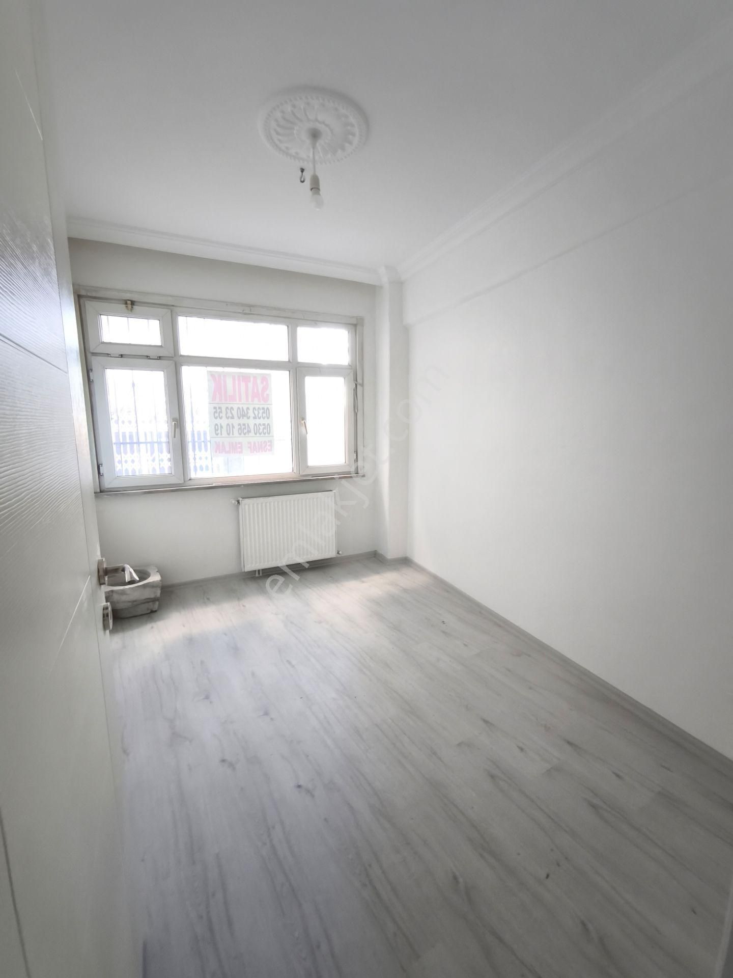 Fatih Ayvansaray Mh 1+1 / 65m2 / Düz Giriş / Masrafsız / Metrobüse 10 Dk - Görsel 16