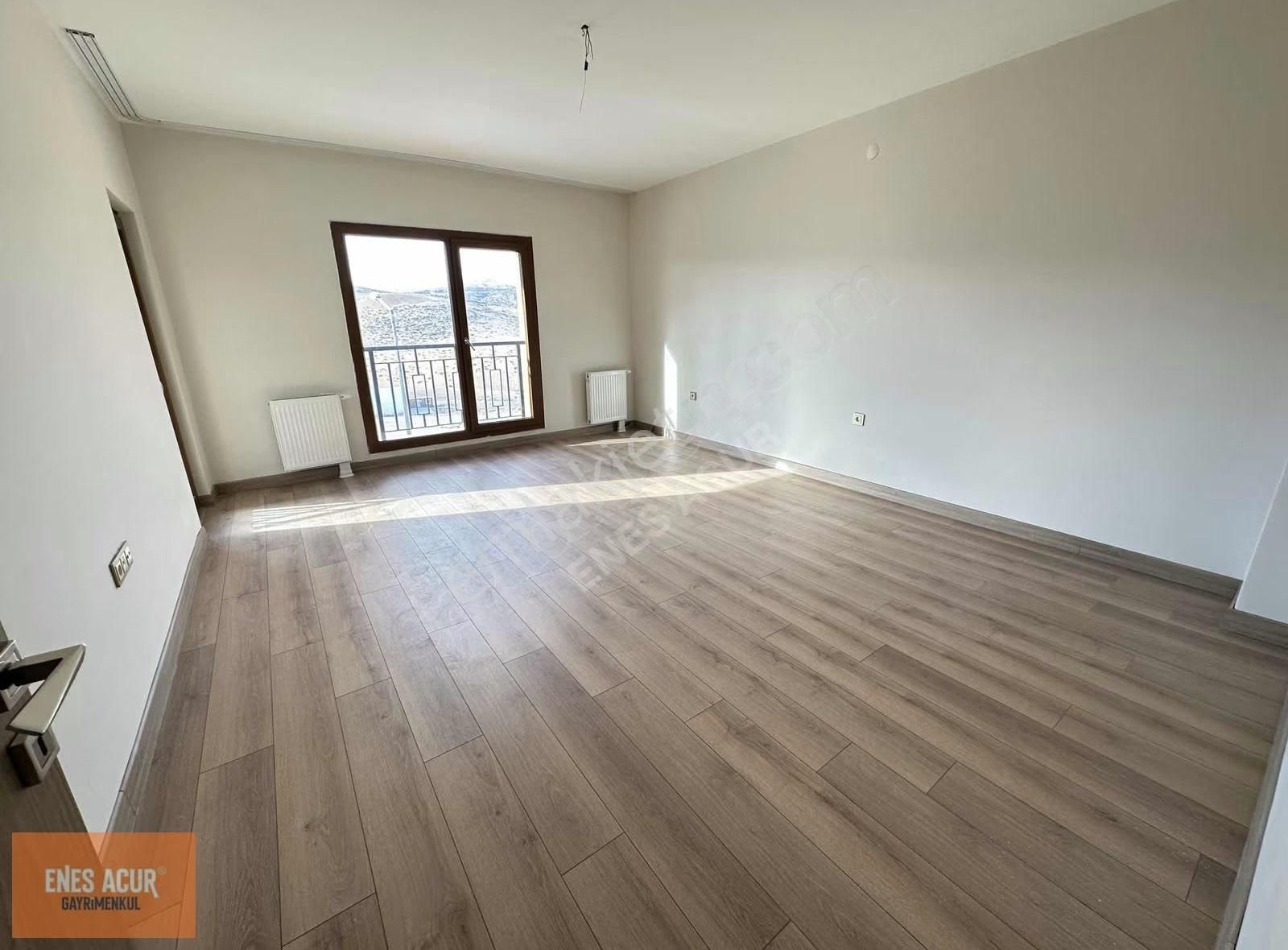 Enes Acur' Dan Ardıçlı Toki'de 2+1 R Blok Arakat Kiralık Daire - Görsel 7