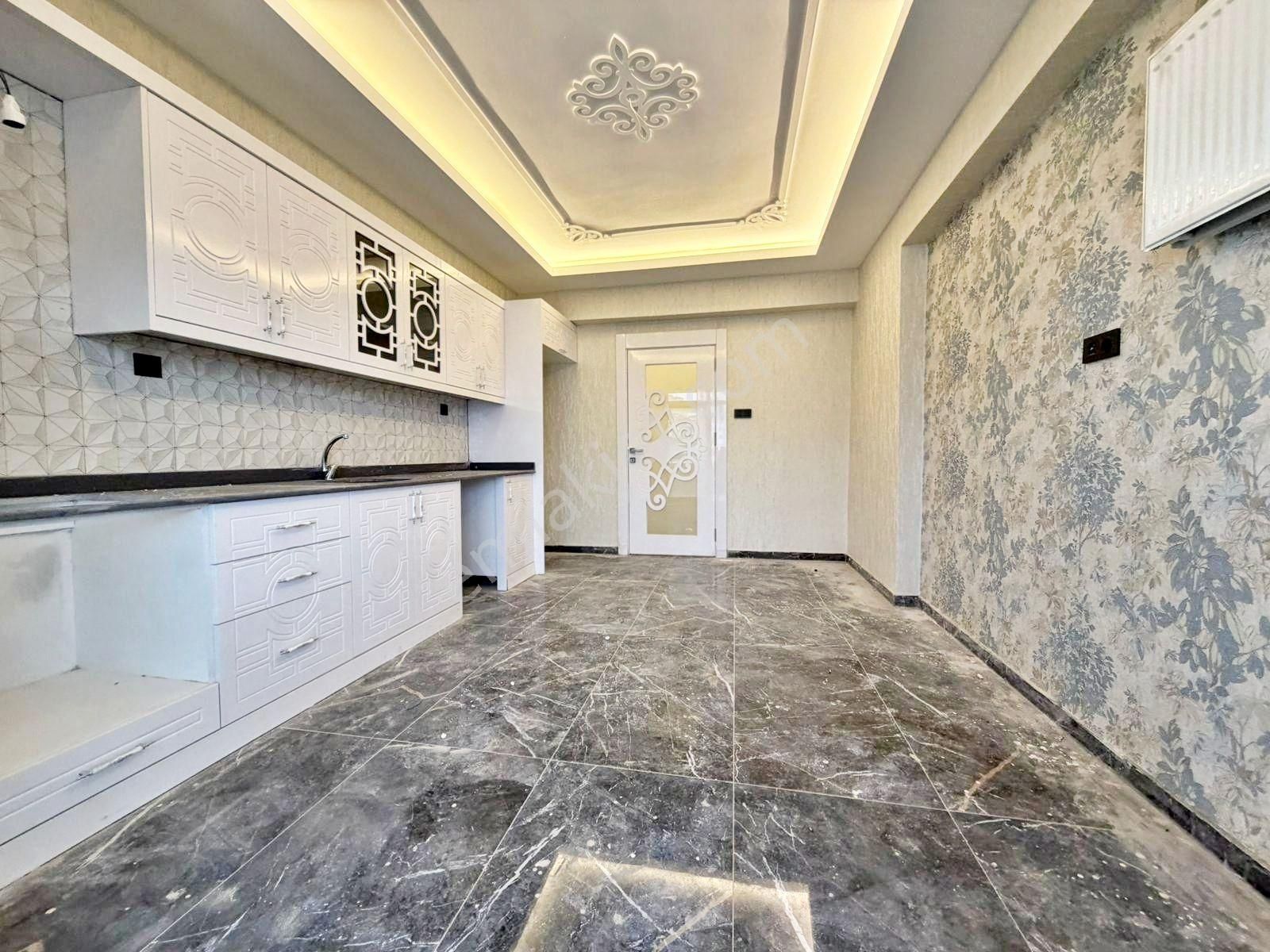 Göktürk'te Tribün Ev Sahibi Aranıyor! Stadyuma Sıfır Lüx Daire - Görsel 3