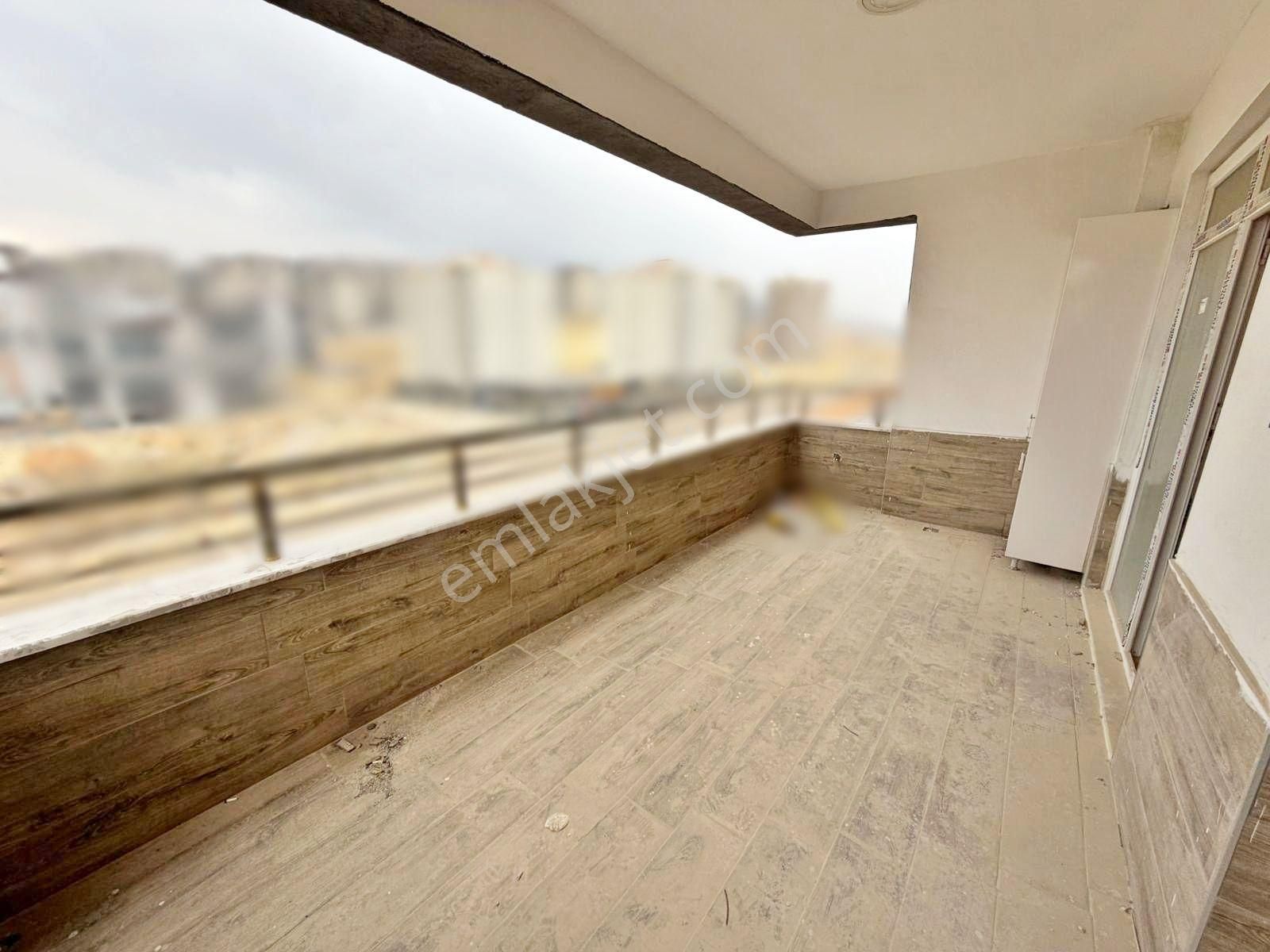 Göktürk'te Tribün Ev Sahibi Aranıyor! Stadyuma Sıfır Lüx Daire - Görsel 5