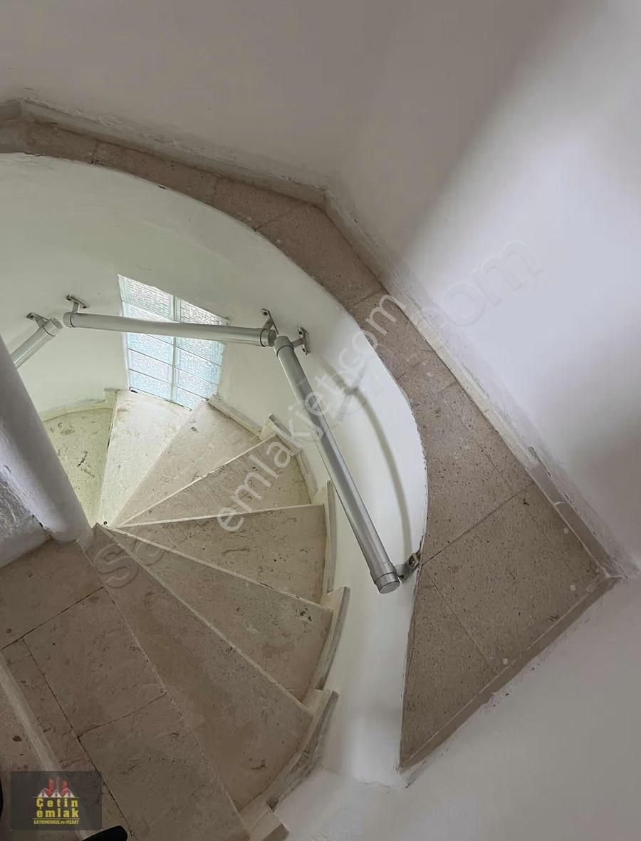 Güzelçamlıda Havuzlu Site İçinde 4+1 Köşe Konumlu Villa Satılık - Görsel 3